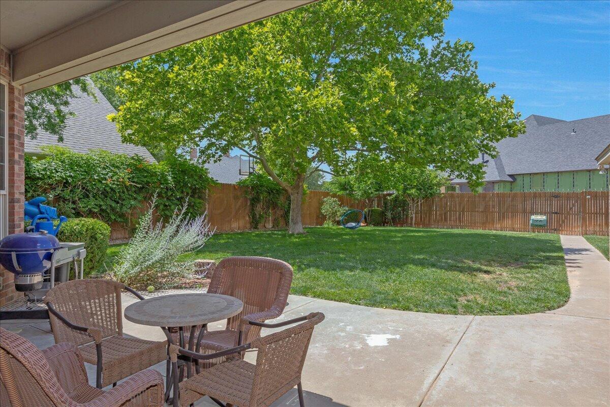 7900 London Court Property Photo 37