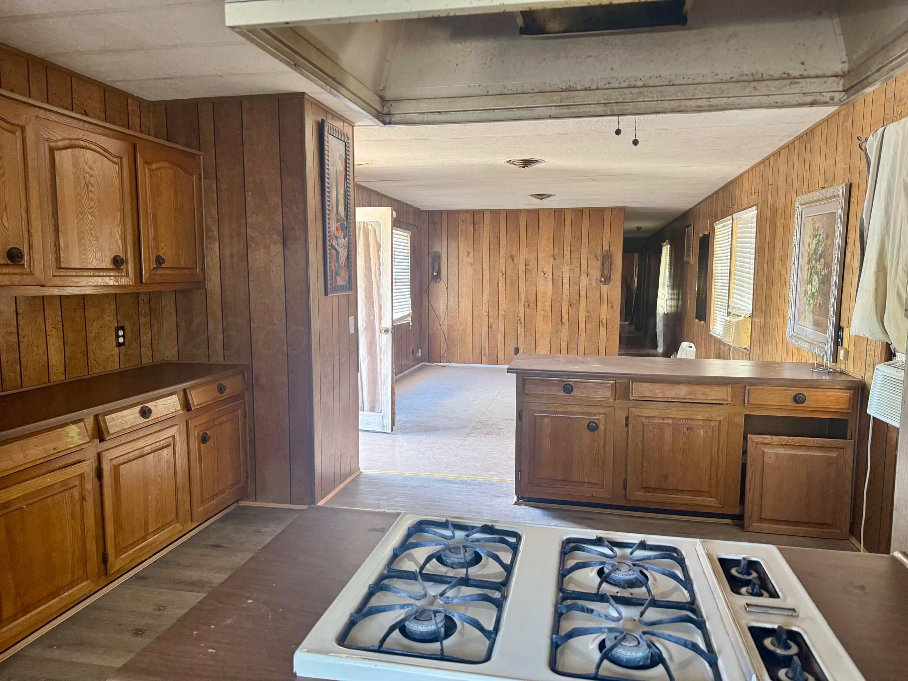 1200 S Stanley Street Property Photo 10