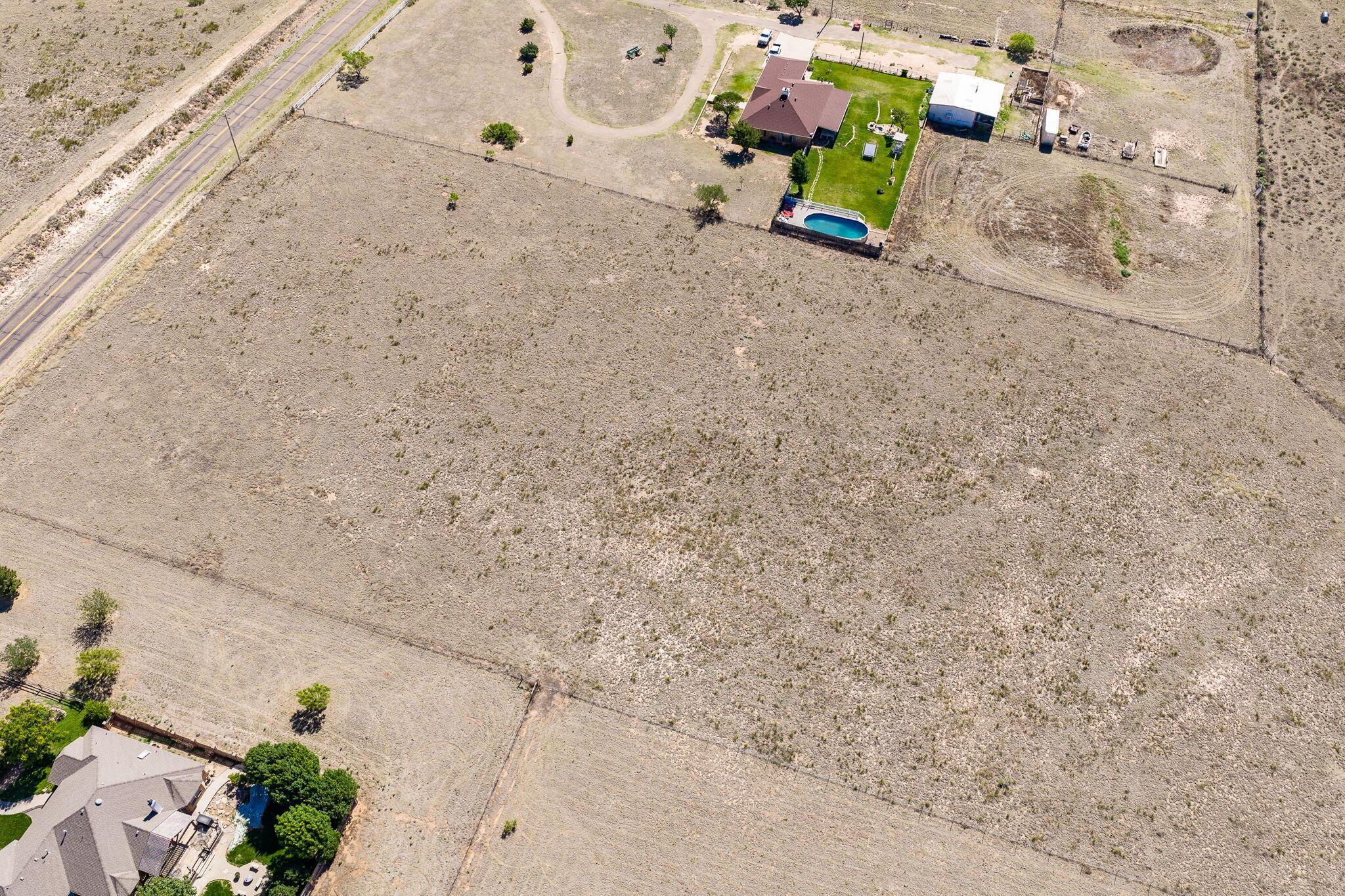 2800 E Willow Creek Drive Property Photo 11