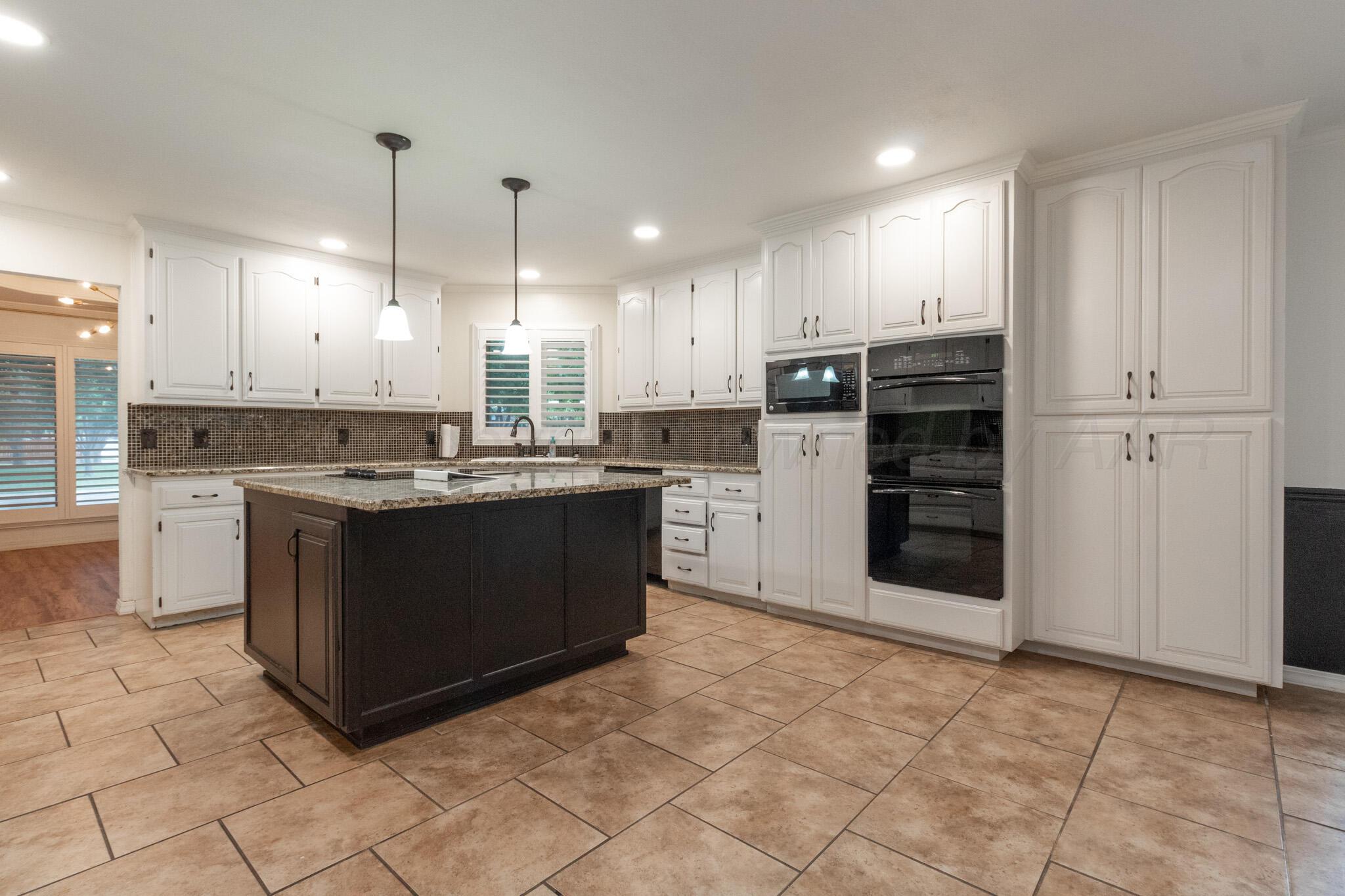 7720 Baughman Drive Property Photo 8