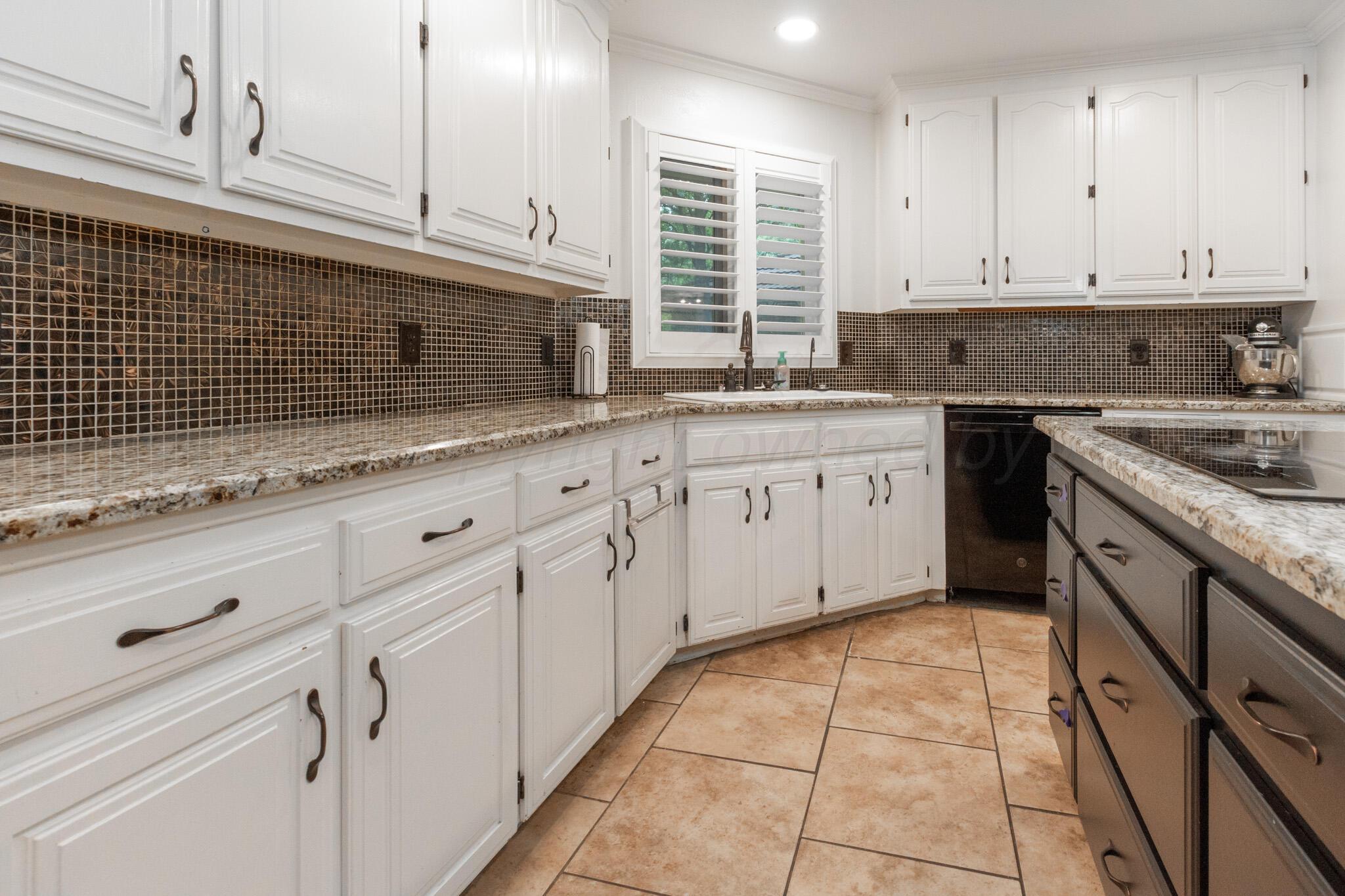 7720 Baughman Drive Property Photo 9