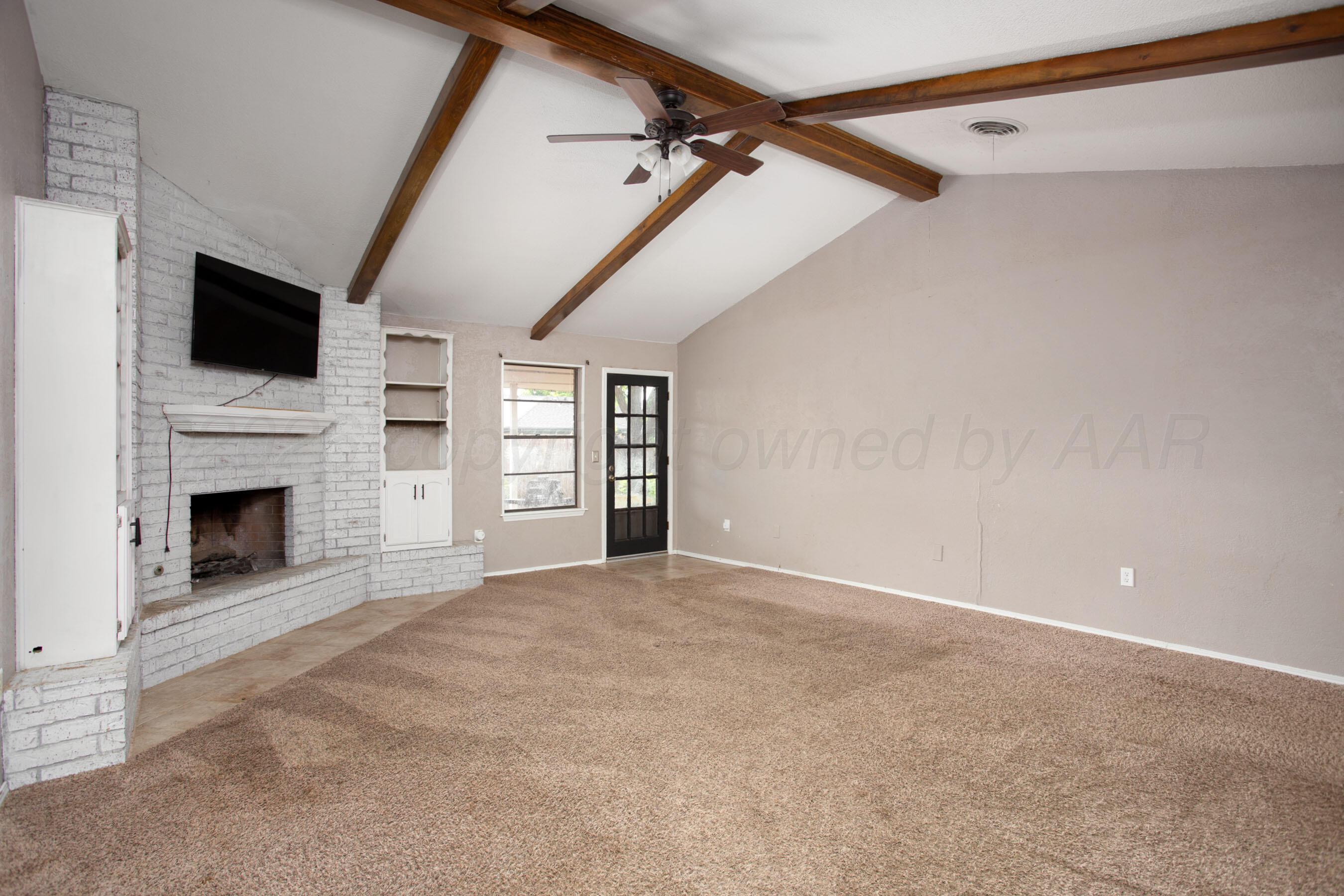 1021 Cimarron Trail Property Photo 3