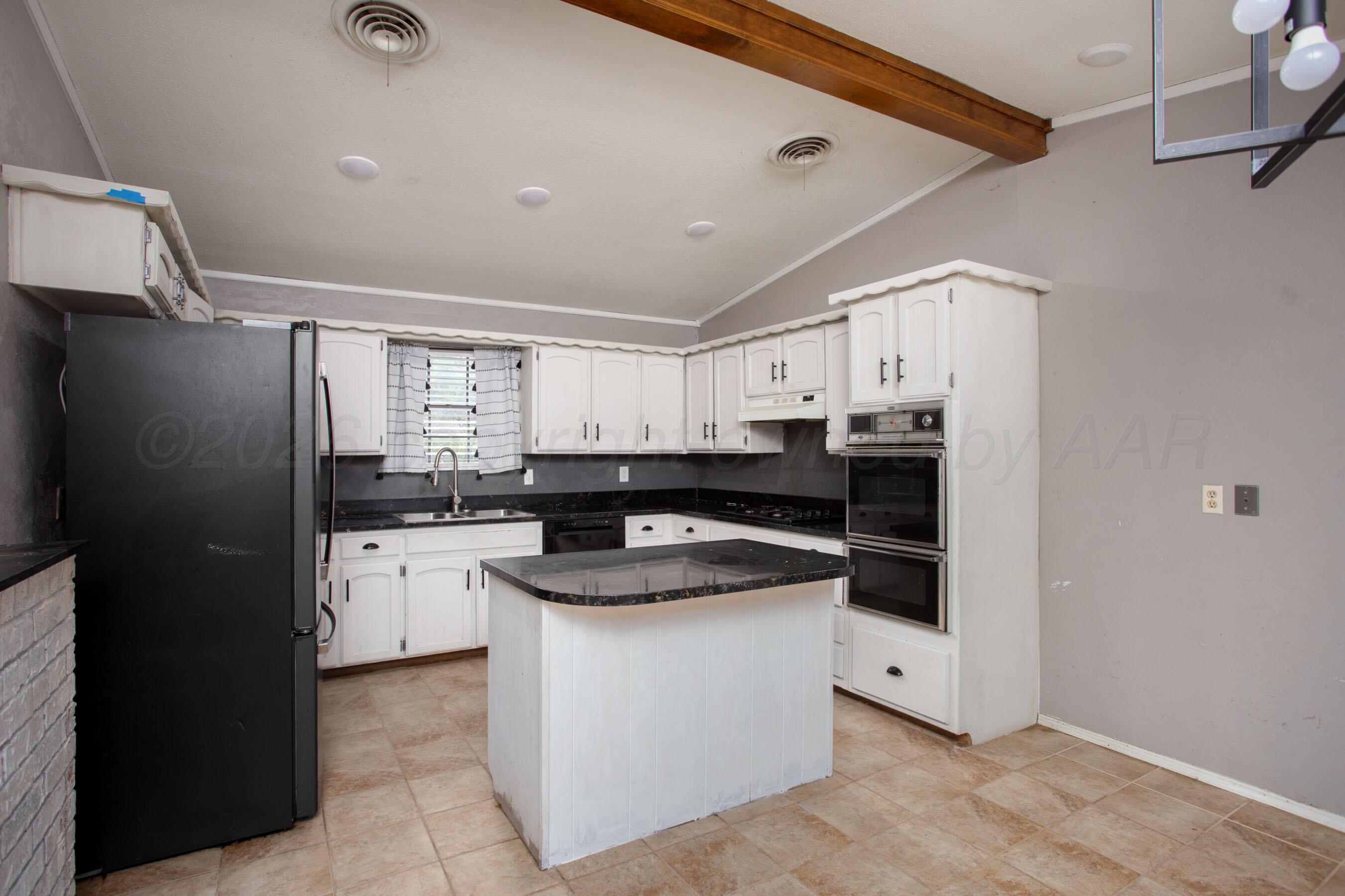 1021 Cimarron Trail Property Photo 8