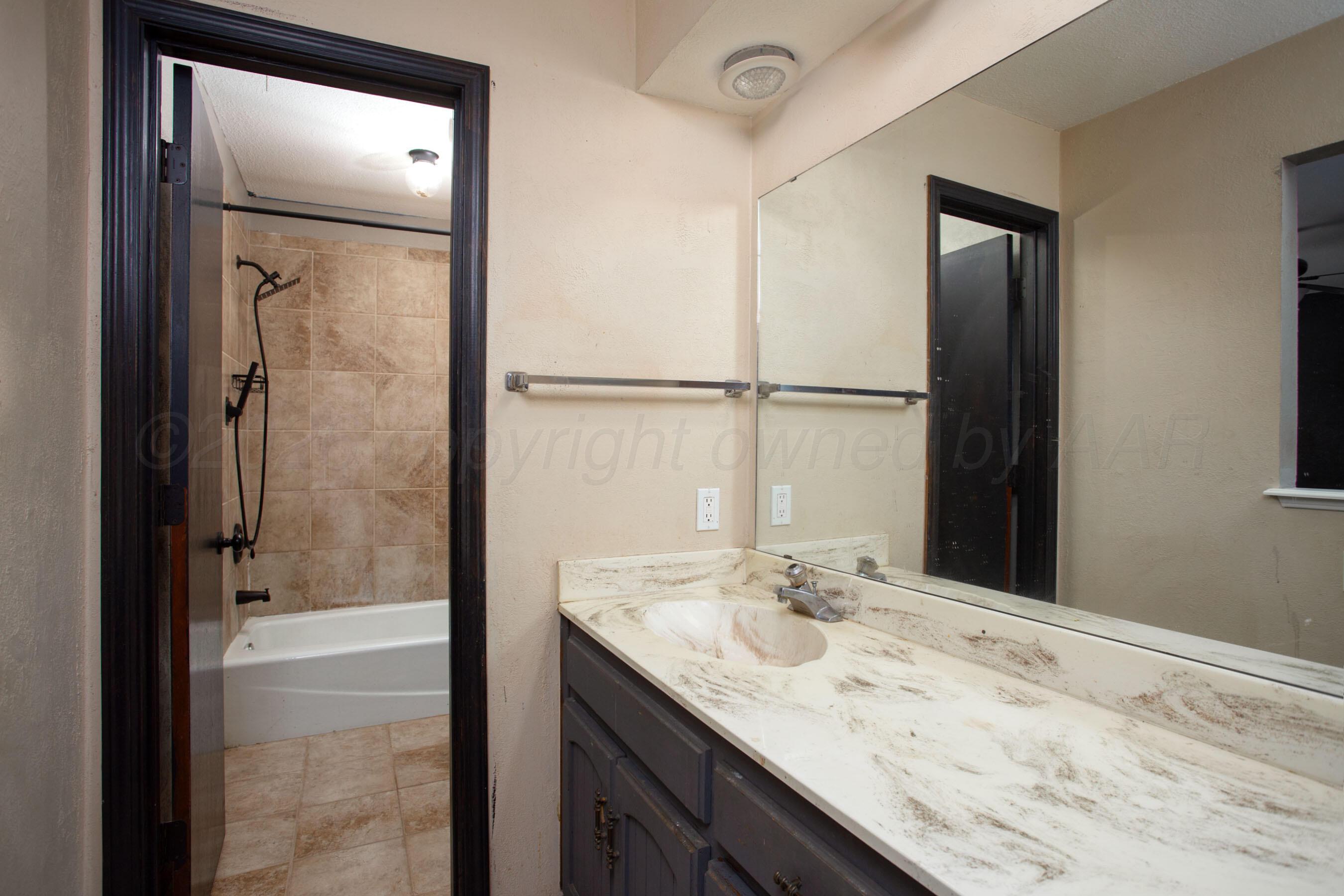 1021 Cimarron Trail Property Photo 13