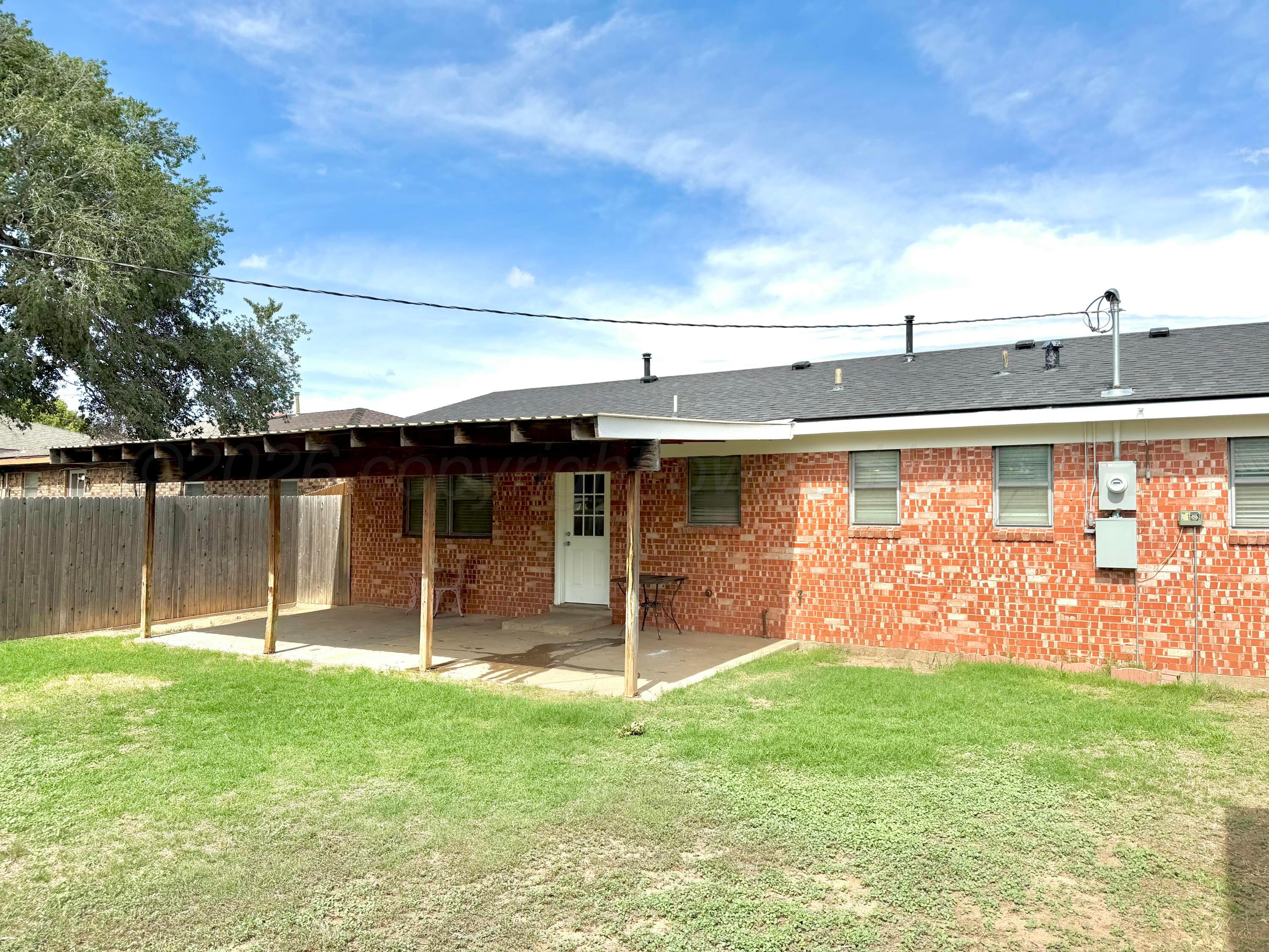 1410 Primrose Lane Property Photo 18
