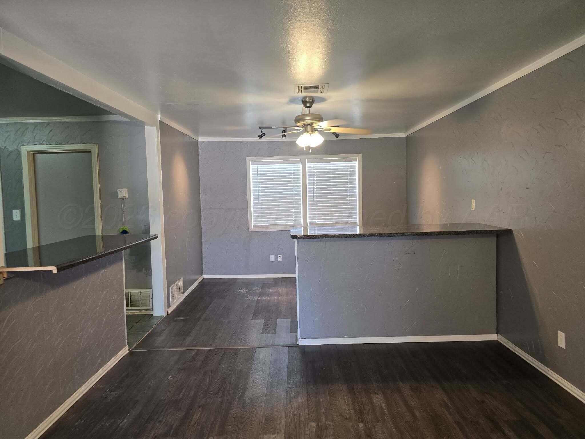 1619 N Highland Property Photo 5