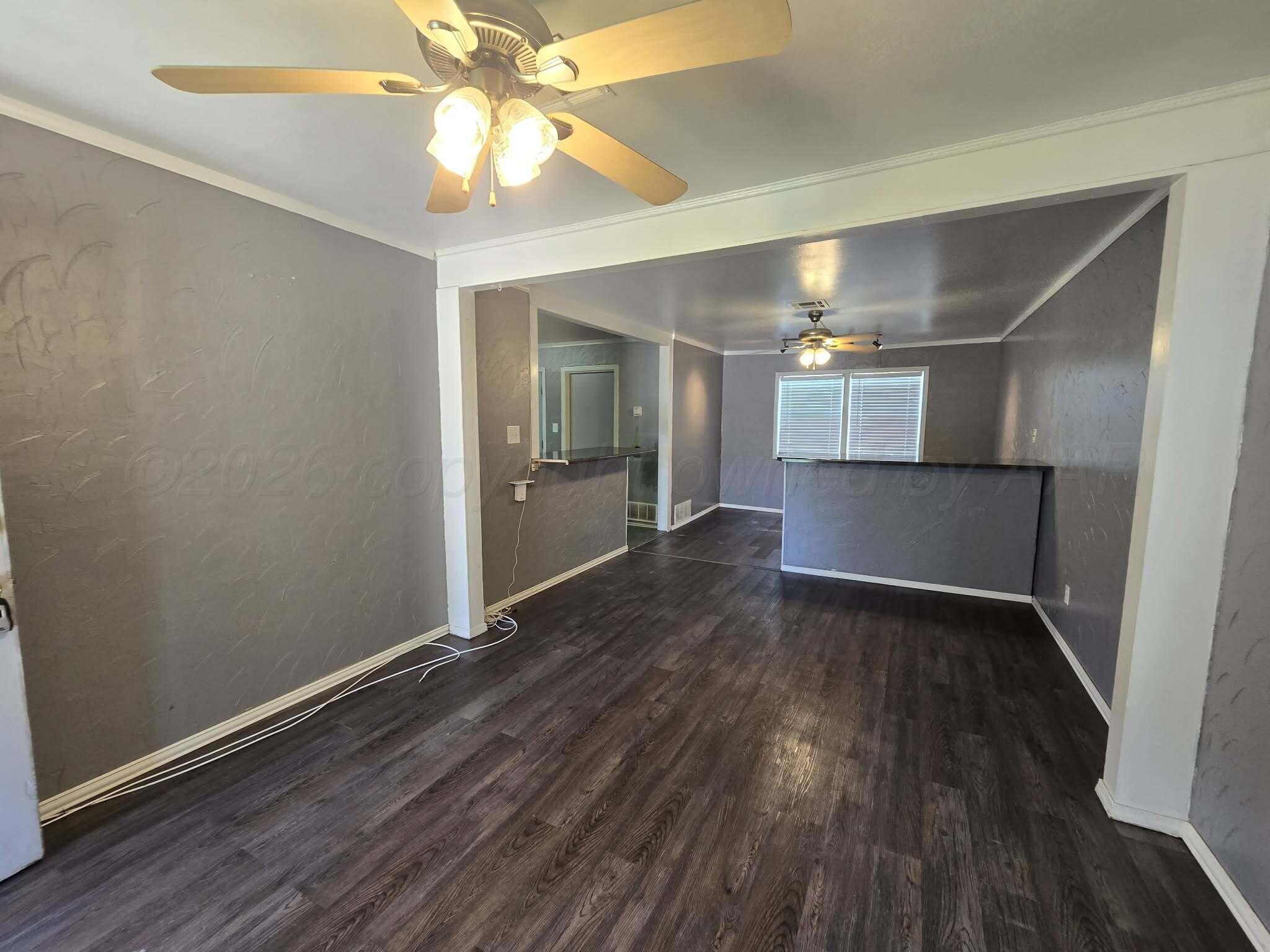 1619 N Highland Property Photo 6