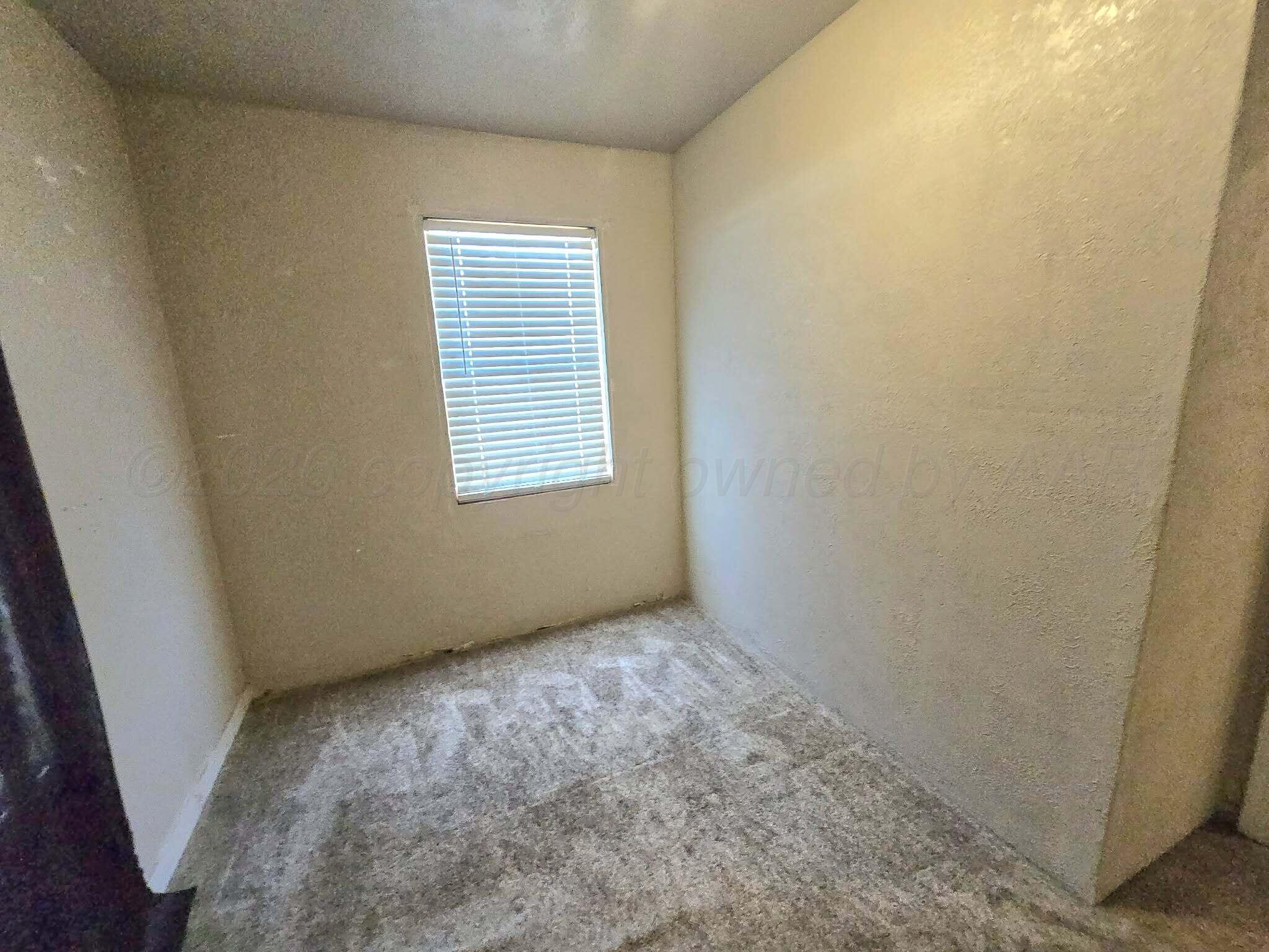 1619 N Highland Property Photo 10