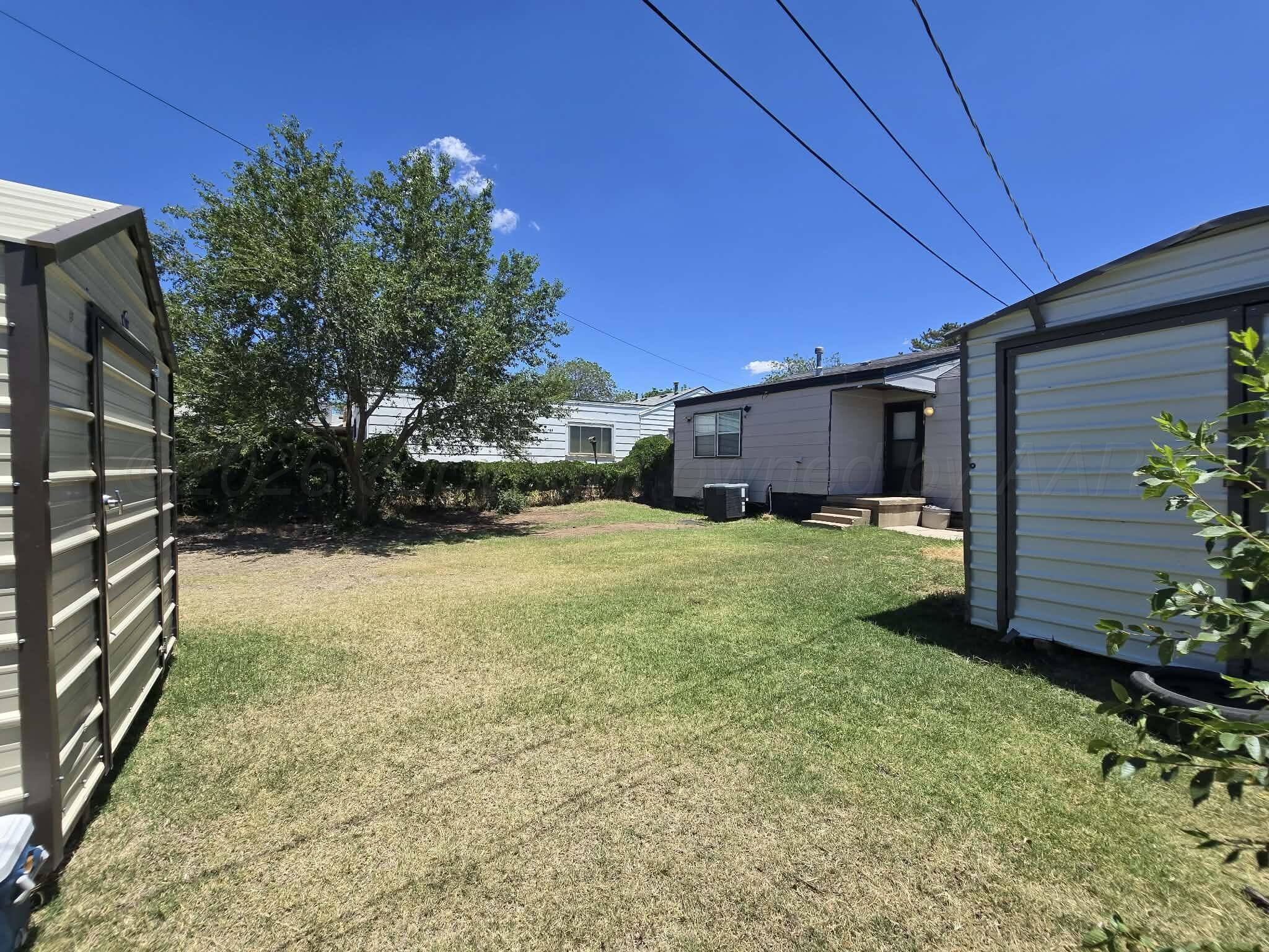 1619 N Highland Property Photo 14