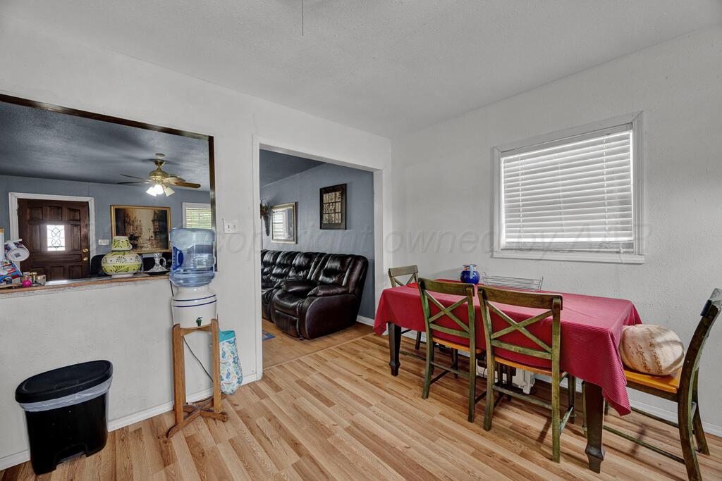 2406 Brook Avenue Property Photo 7