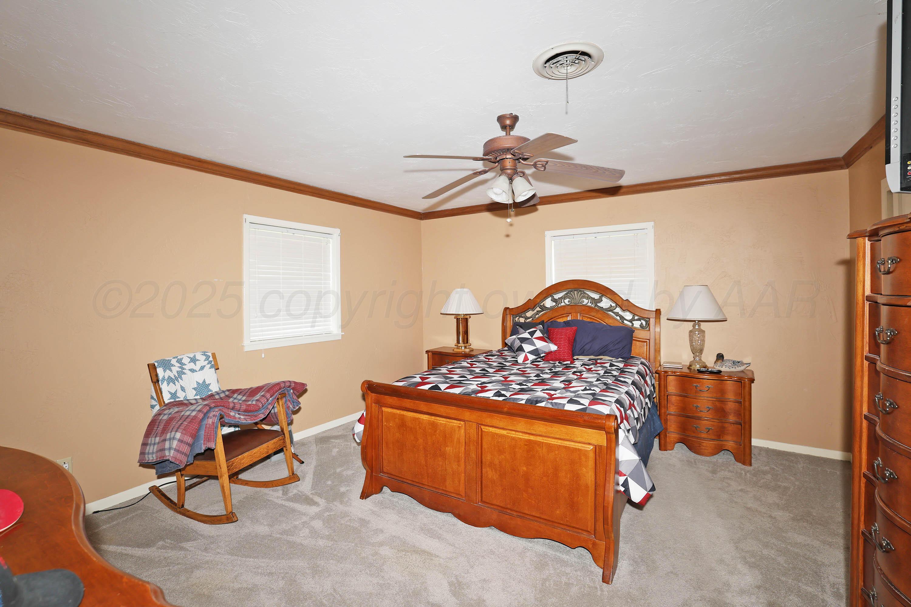 331 W Bonita Avenue Property Photo 18