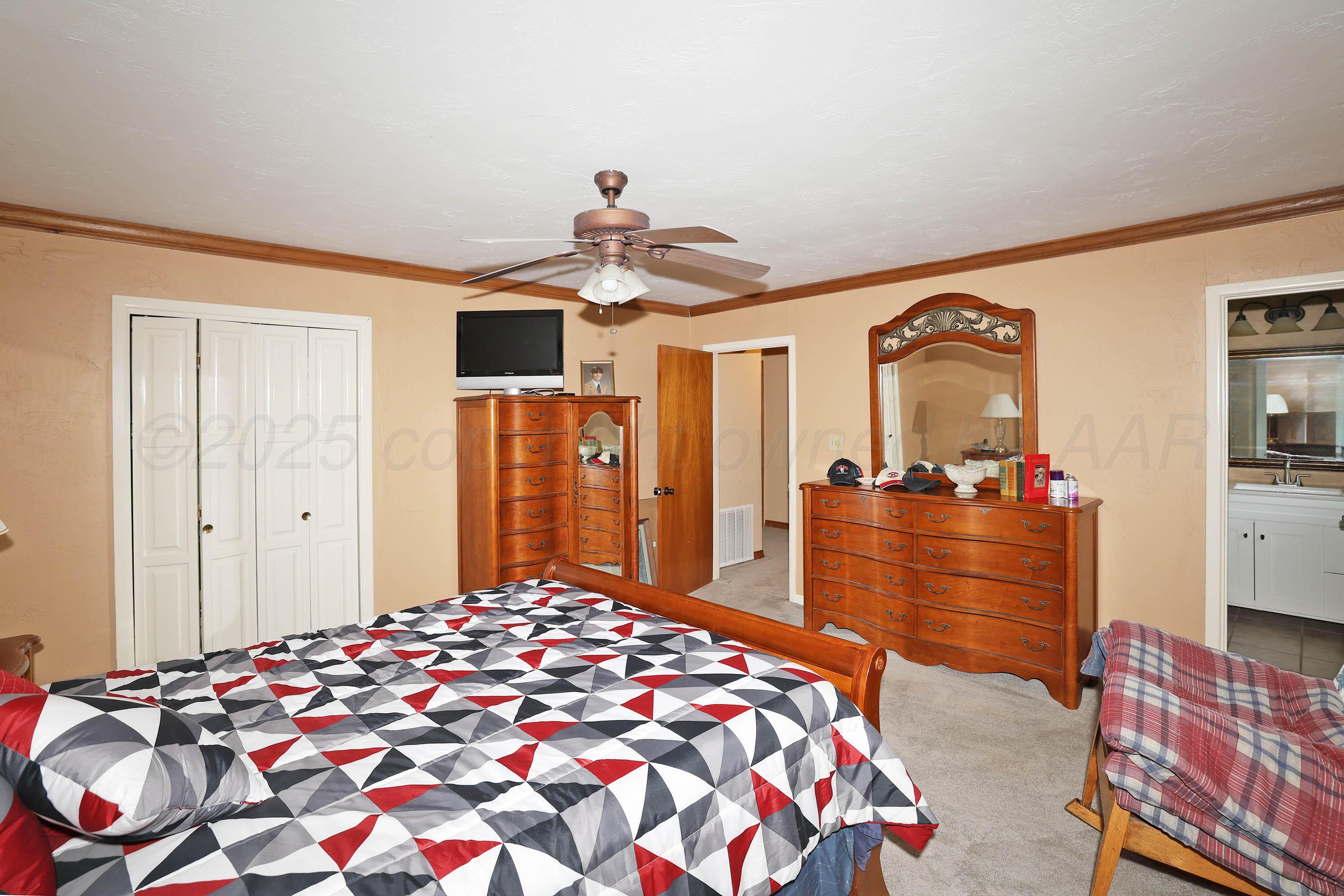331 W Bonita Avenue Property Photo 19