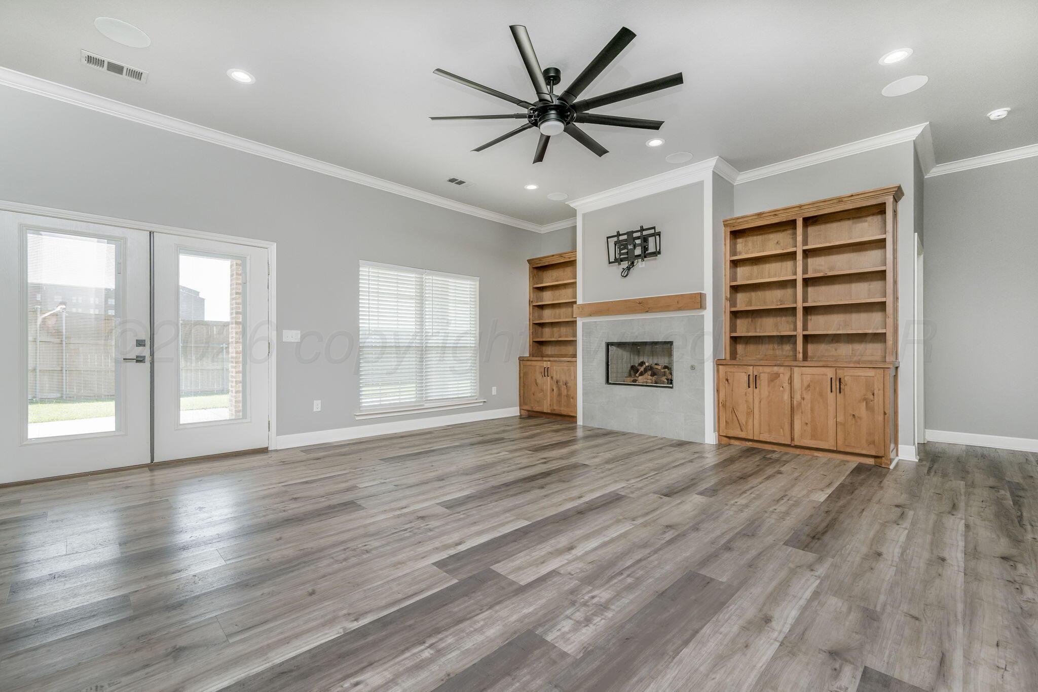 5809 Sheridan Street Property Photo 7