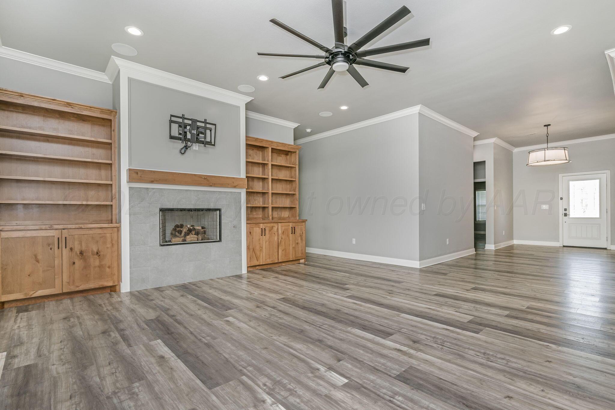 5809 Sheridan Street Property Photo 8