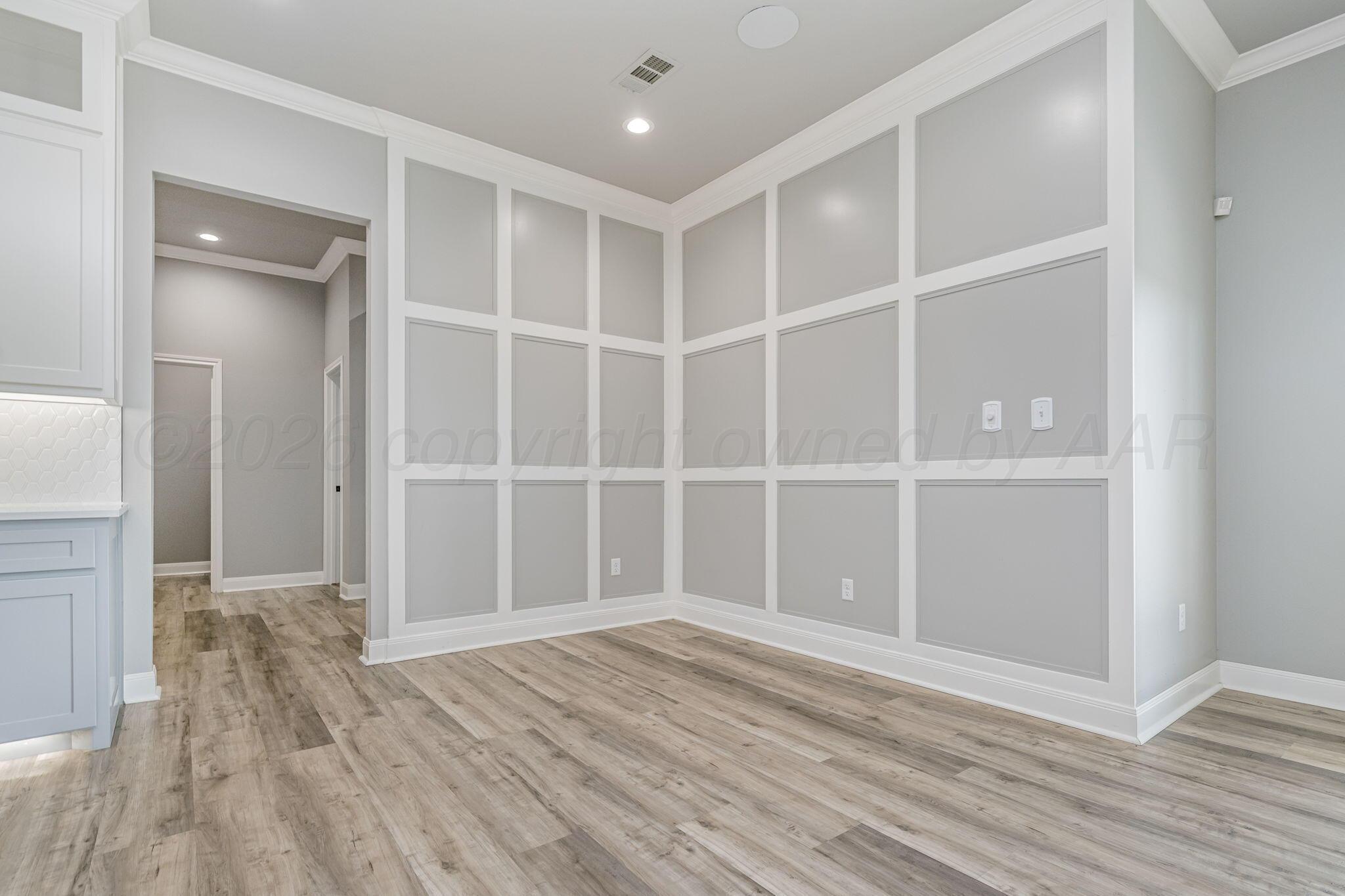 5809 Sheridan Street Property Photo 13