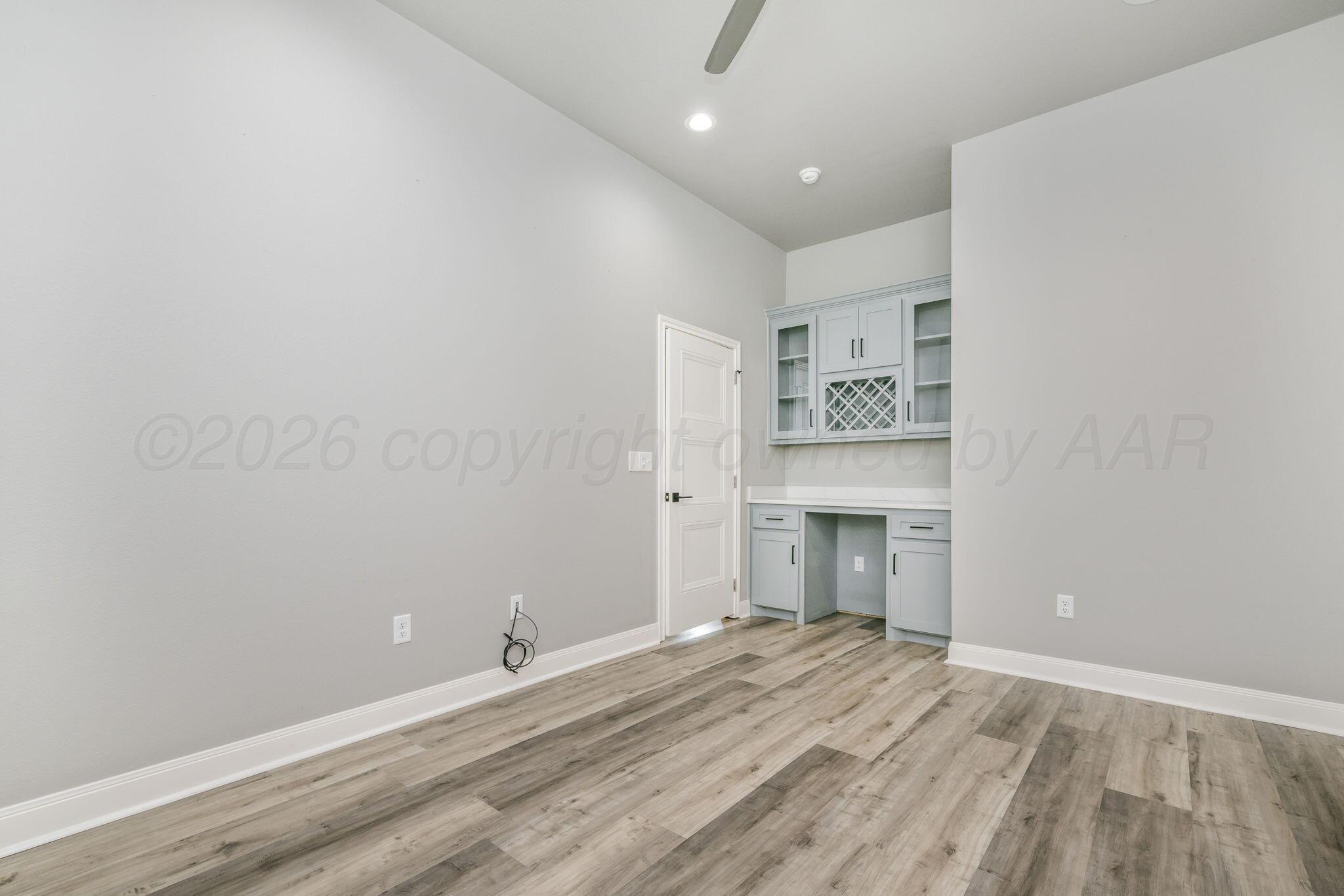 5809 Sheridan Street Property Photo 30