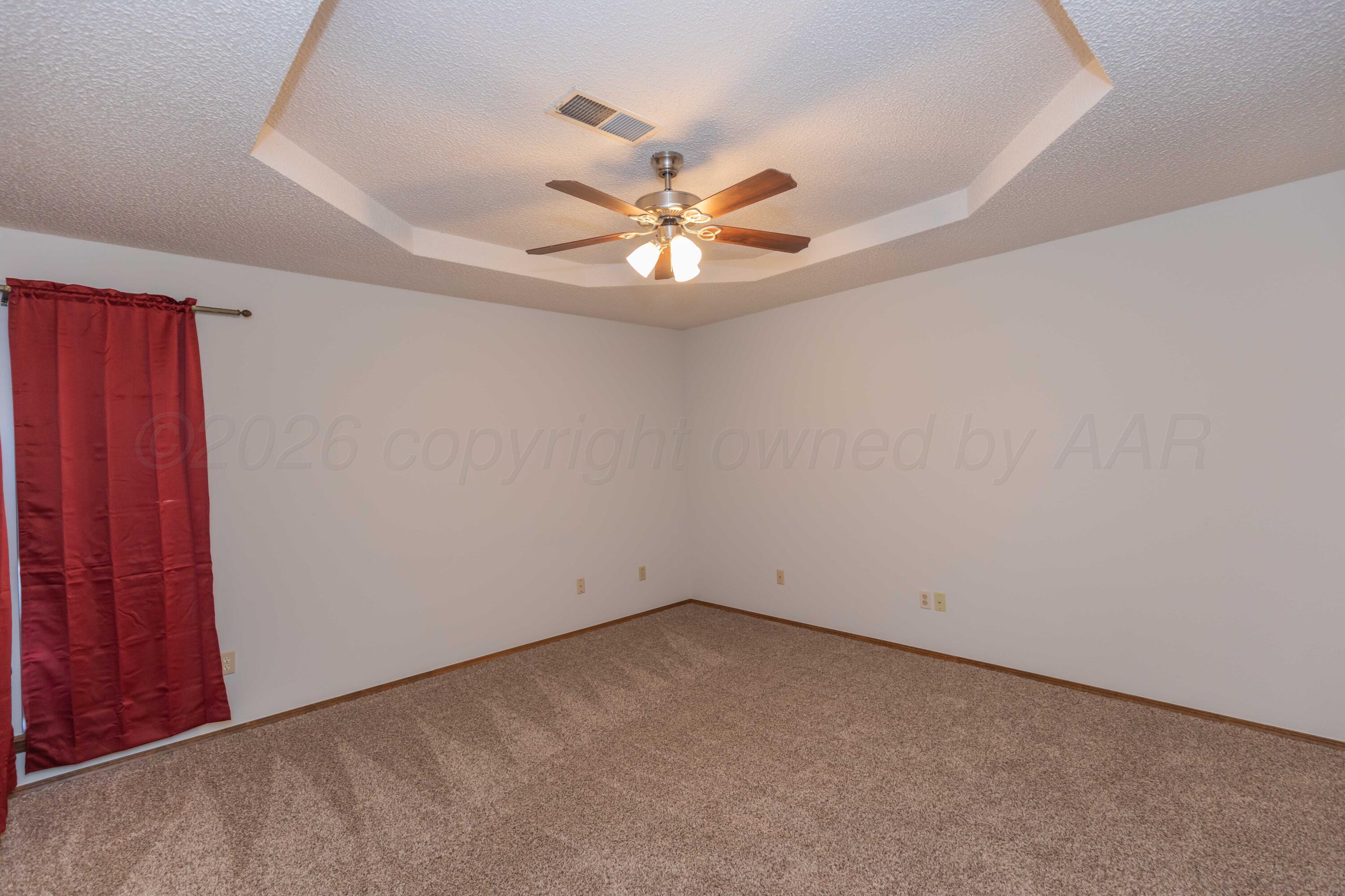 3501 E Hastings Avenue Property Photo 6