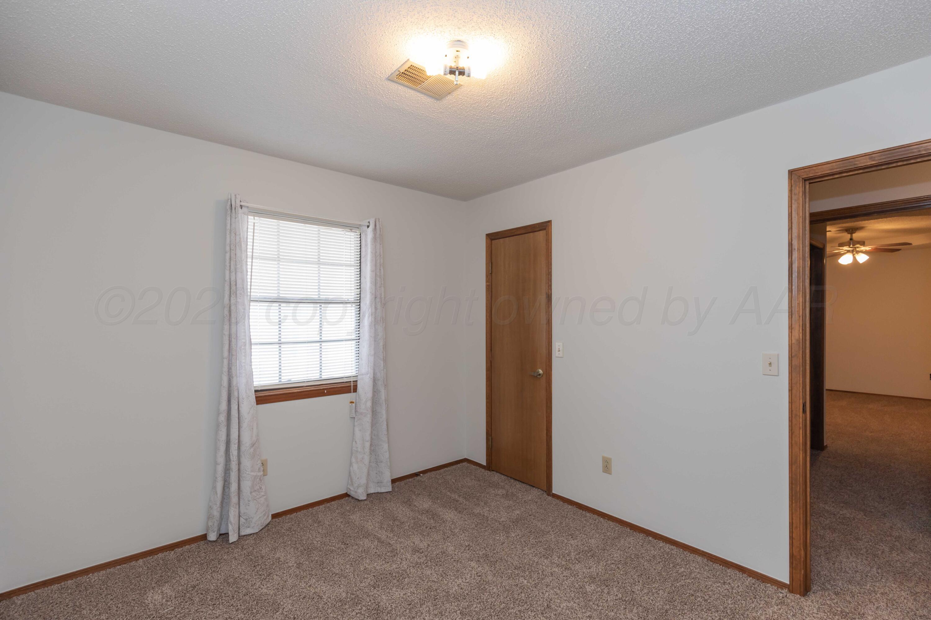 3501 E Hastings Avenue Property Photo 10