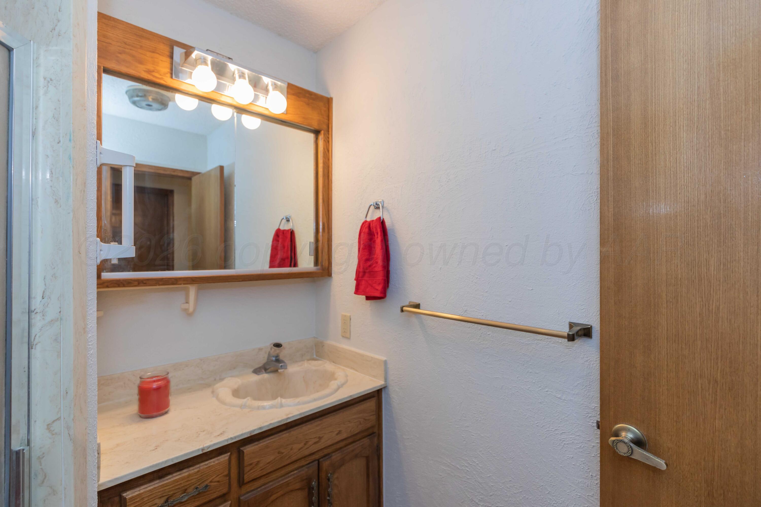 3501 E Hastings Avenue Property Photo 24