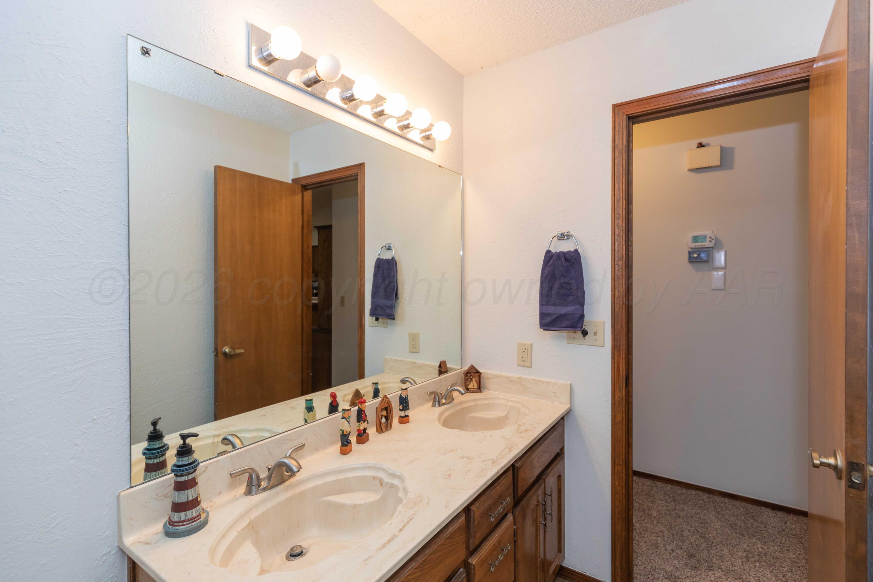 3501 E Hastings Avenue Property Photo 27
