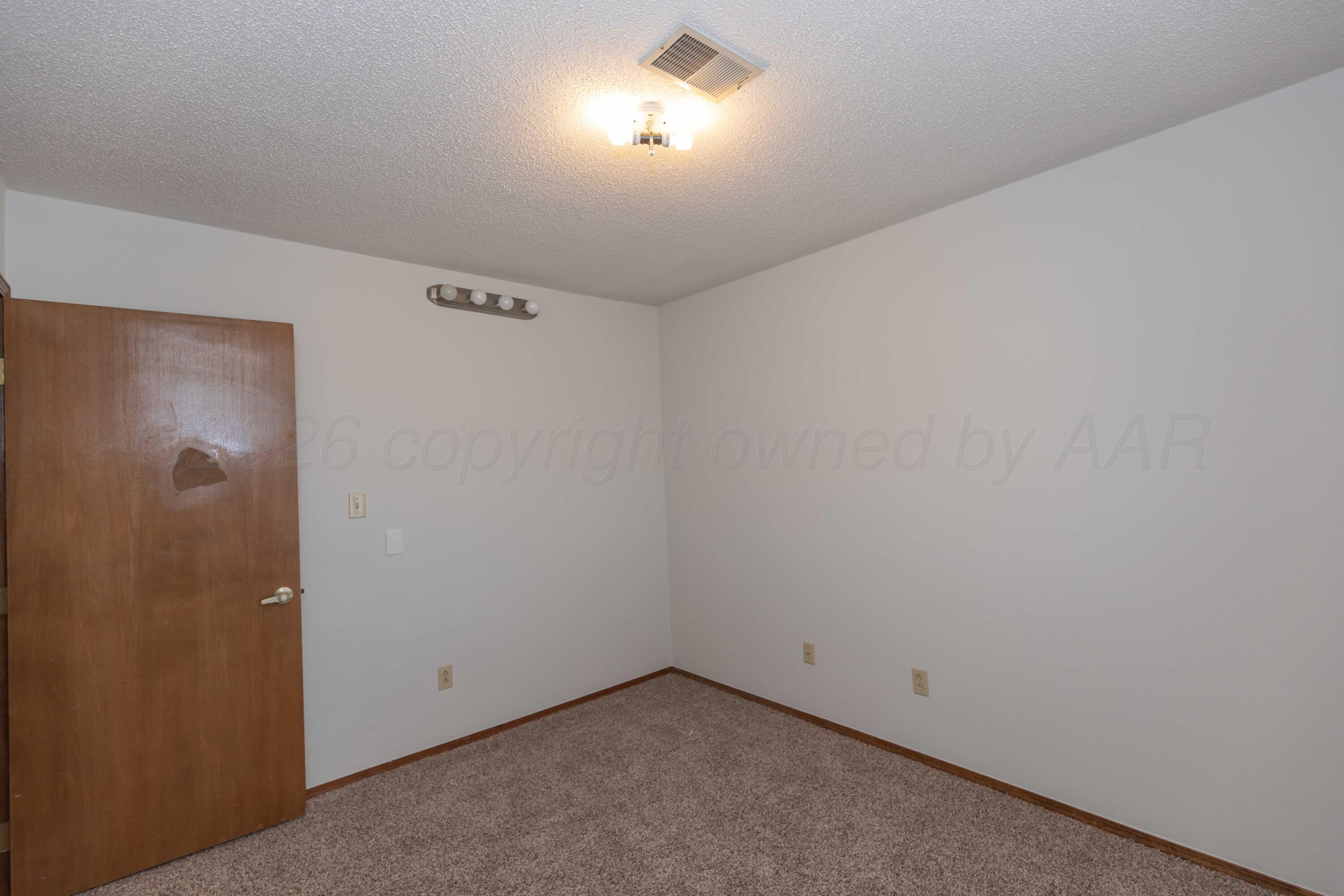 3501 E Hastings Avenue Property Photo 29