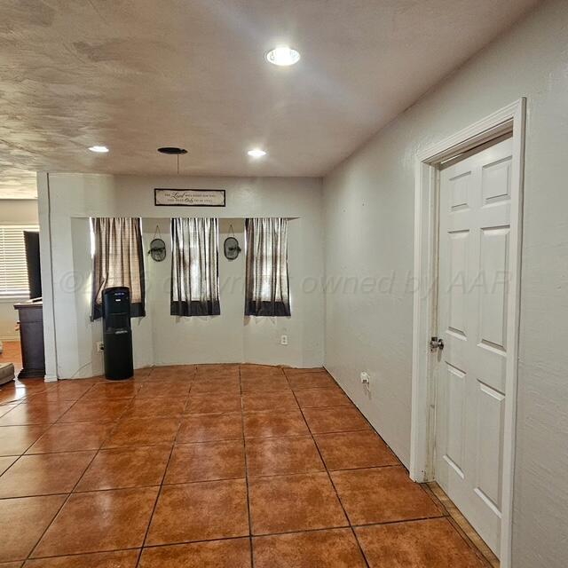5907 Ne 23rd Avenue Property Photo 6