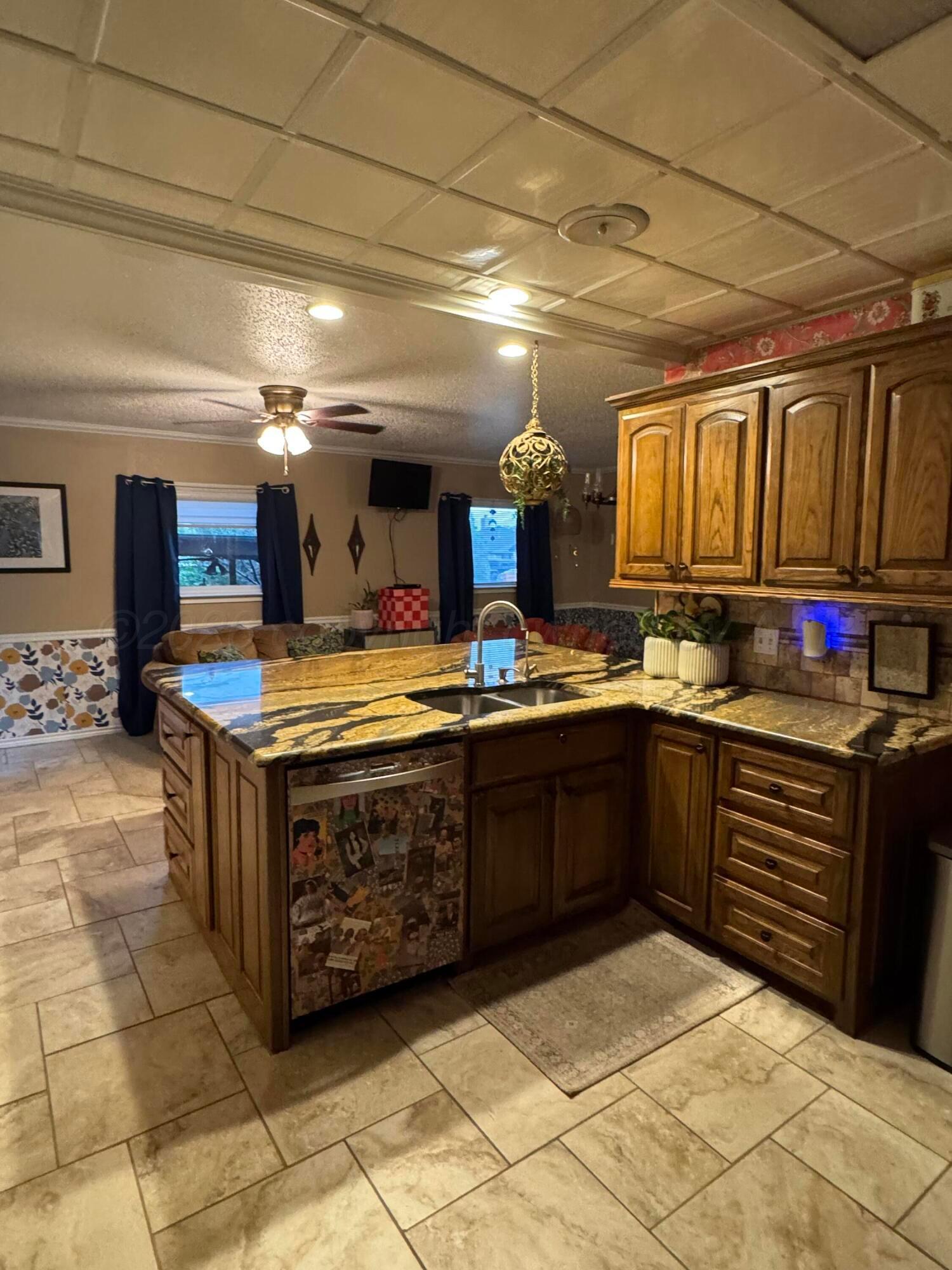 1400 16th Street Property Photo 9