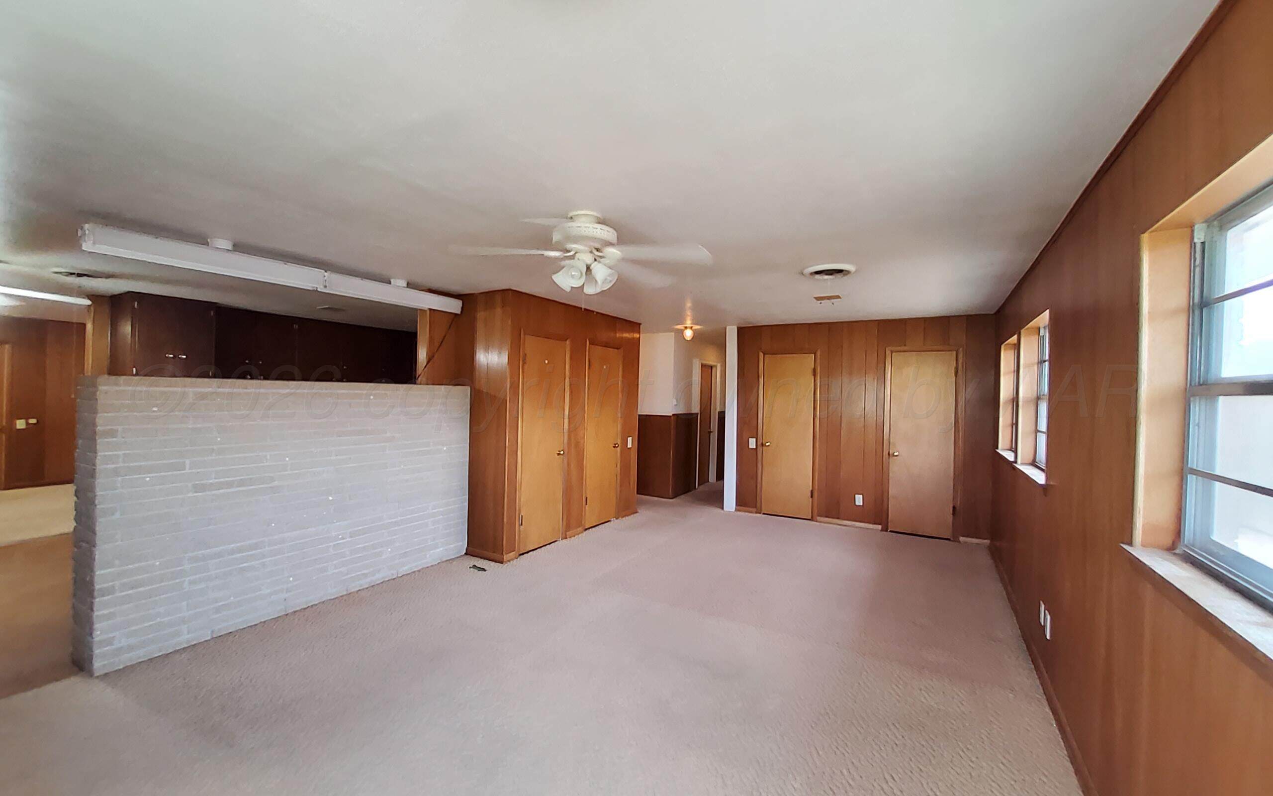 1019 Dillard Street Property Photo 5