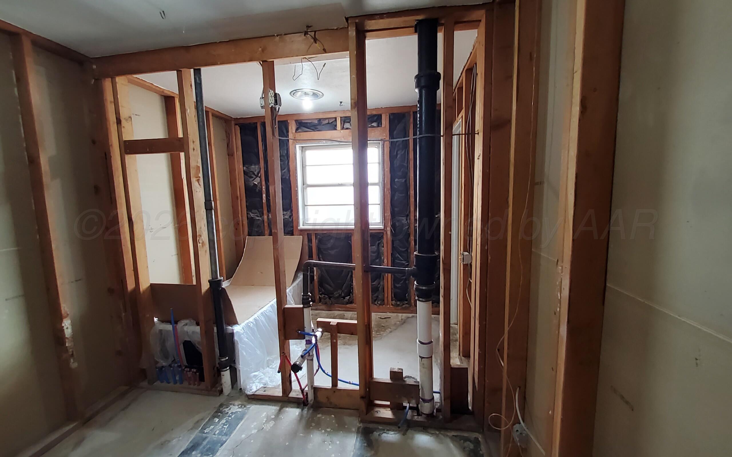1019 Dillard Street Property Photo 6