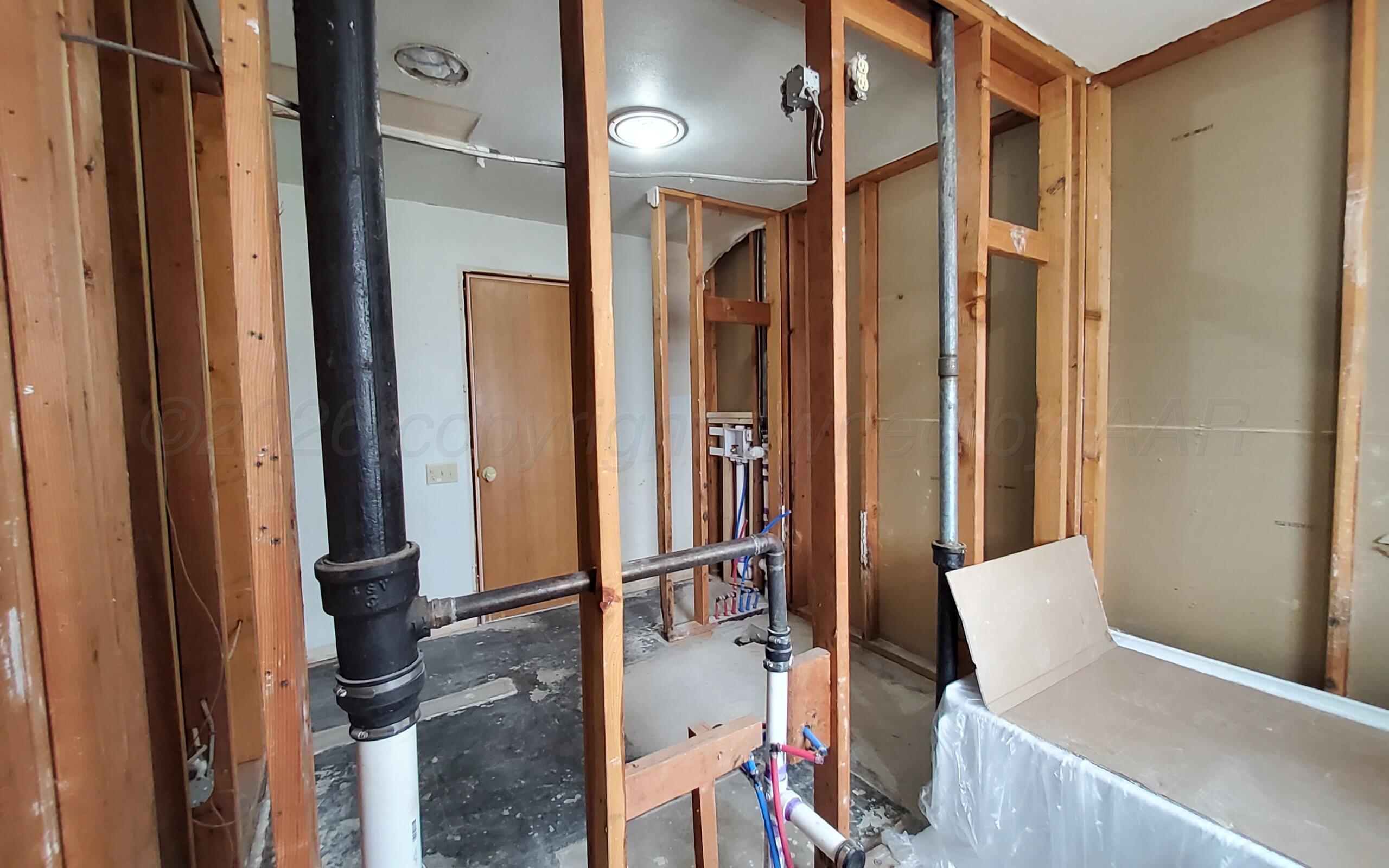 1019 Dillard Street Property Photo 7