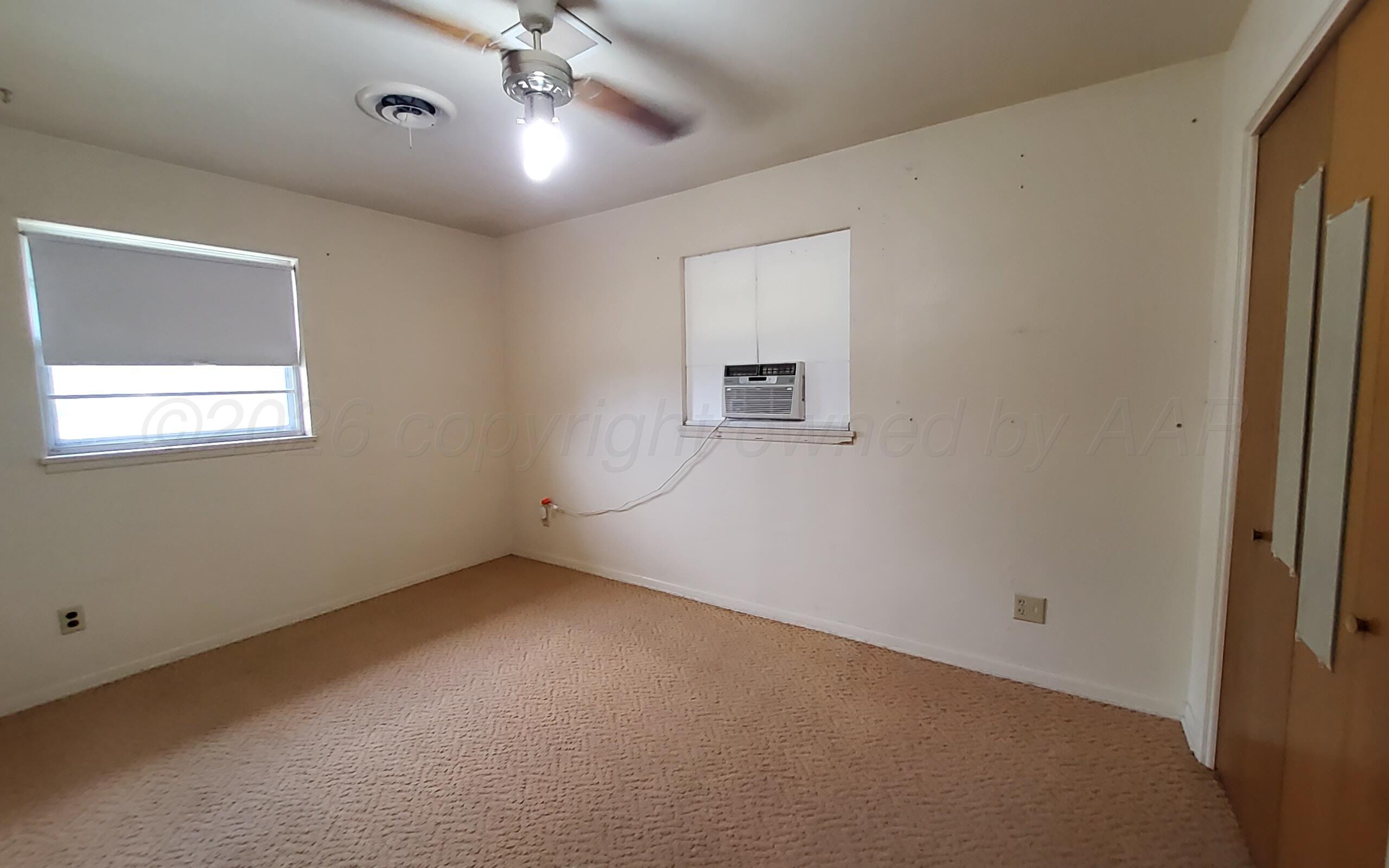 1019 Dillard Street Property Photo 12