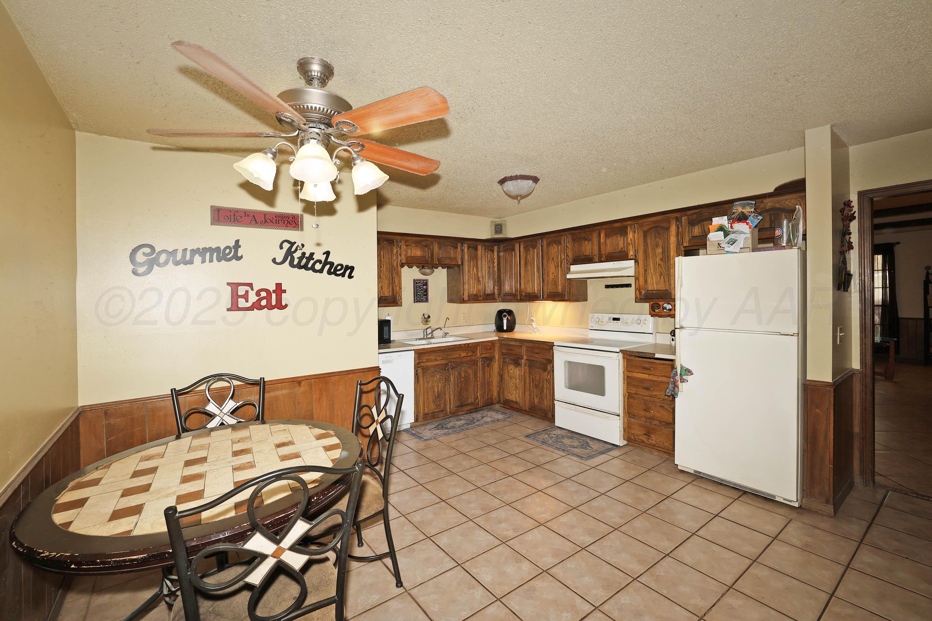6225/6227 Belpree Road Property Photo 5