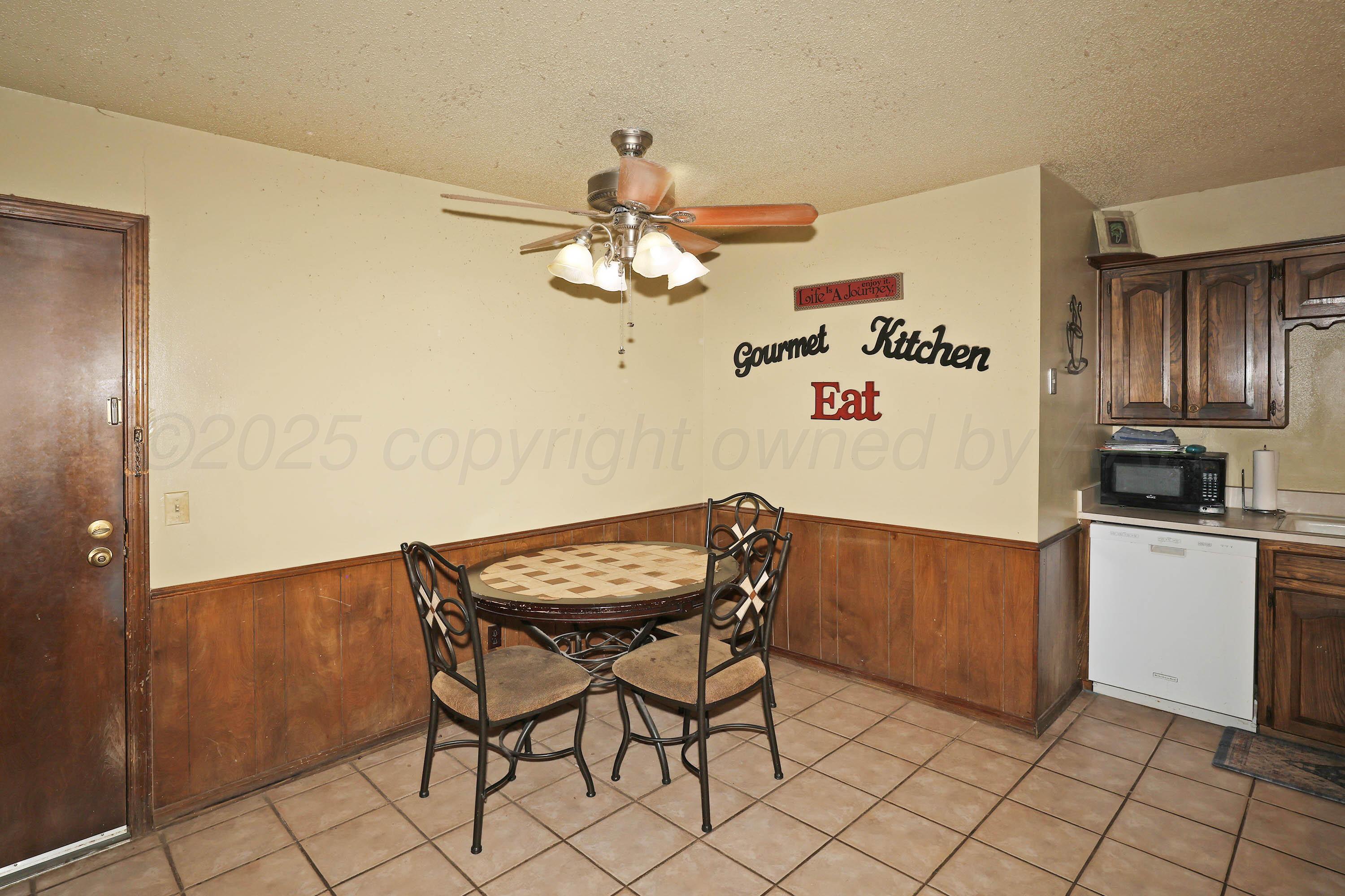 6225/6227 Belpree Road Property Photo 7