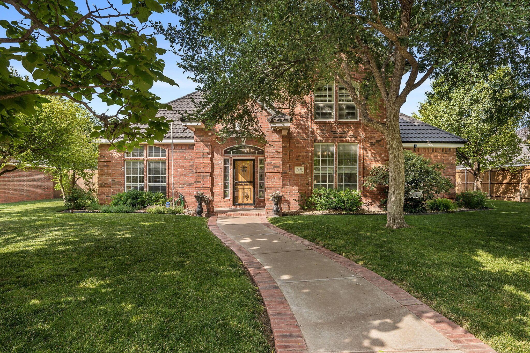 7809 Bent Tree Drive Property Photo 1