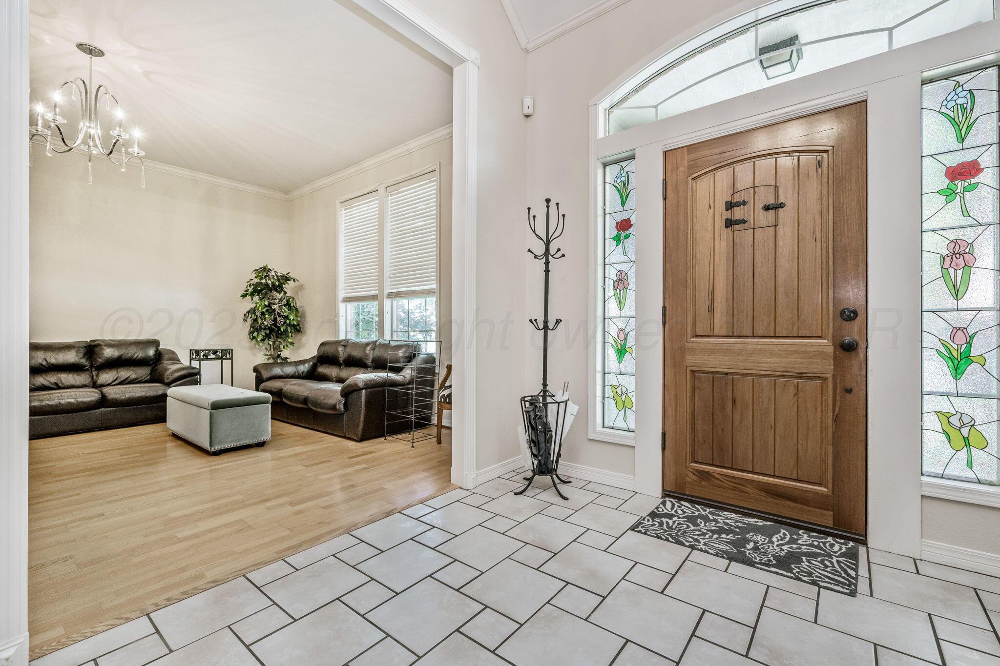 7809 Bent Tree Drive Property Photo 4