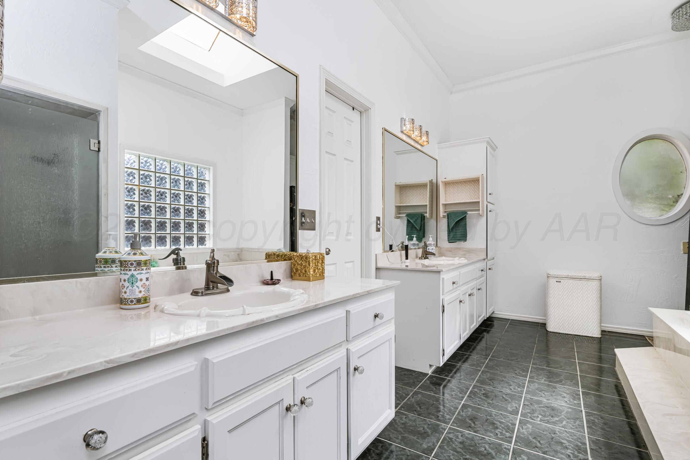 7809 Bent Tree Drive Property Photo 18