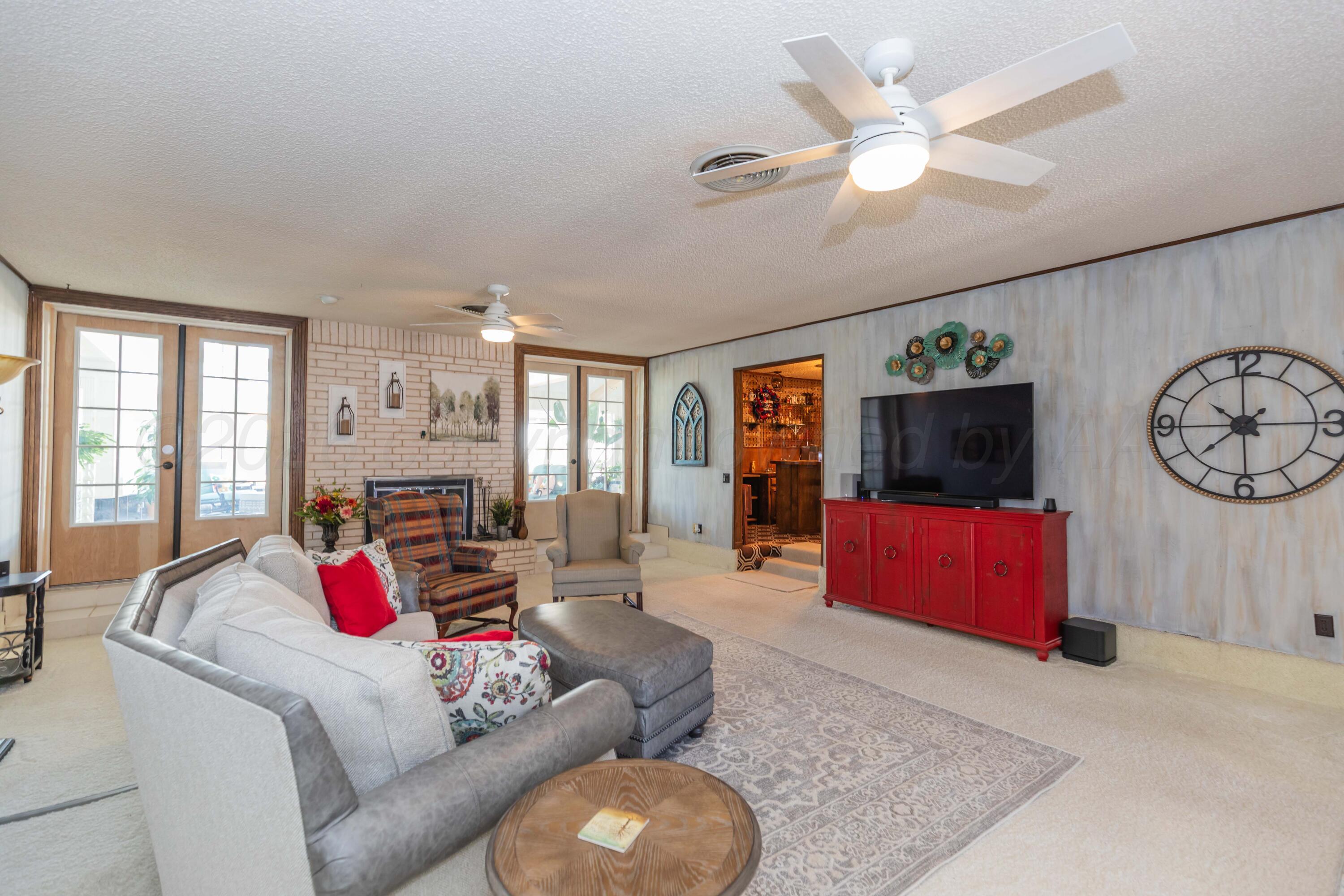 3 Sandstone Drive Property Photo 7