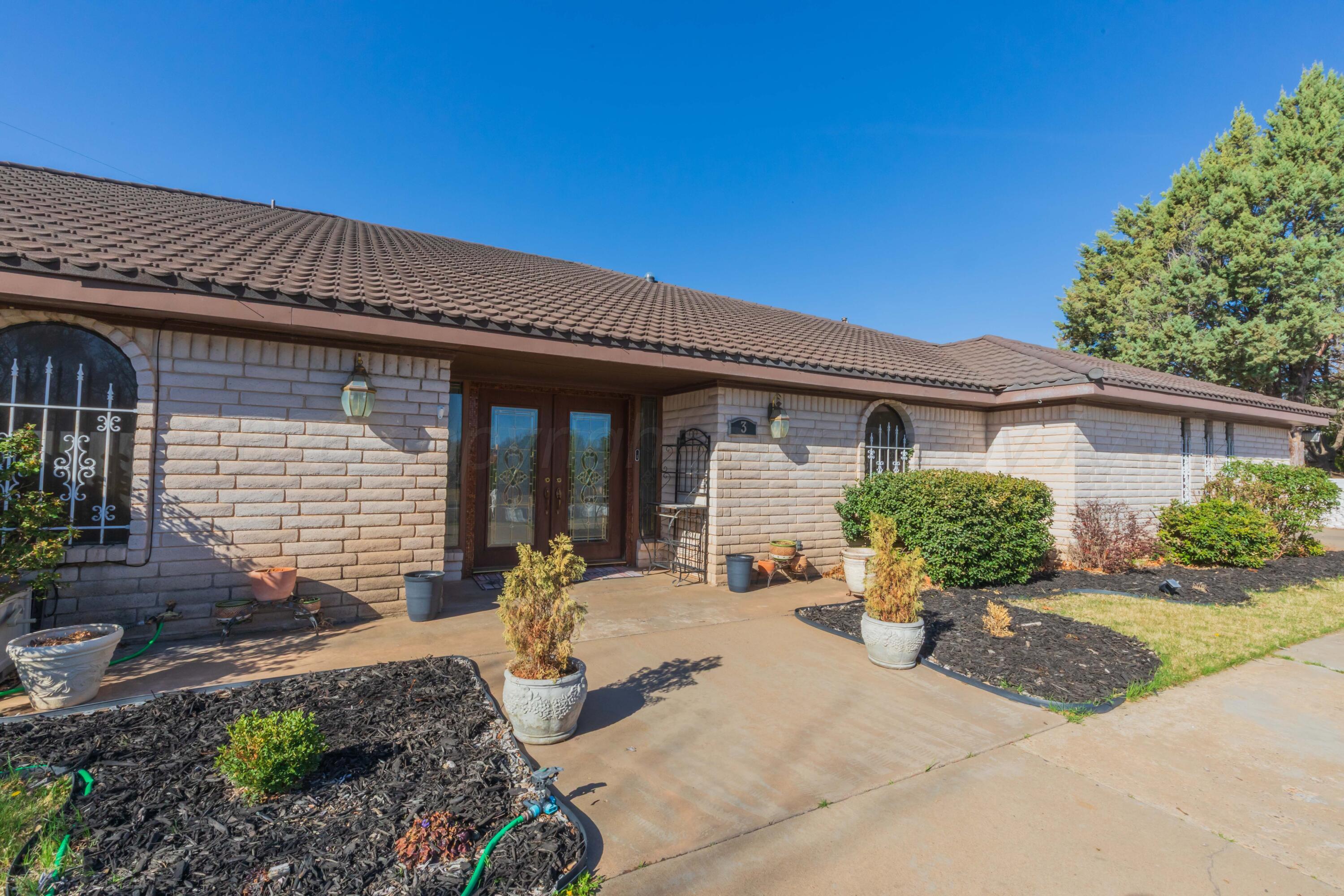 3 Sandstone Drive Property Photo 16