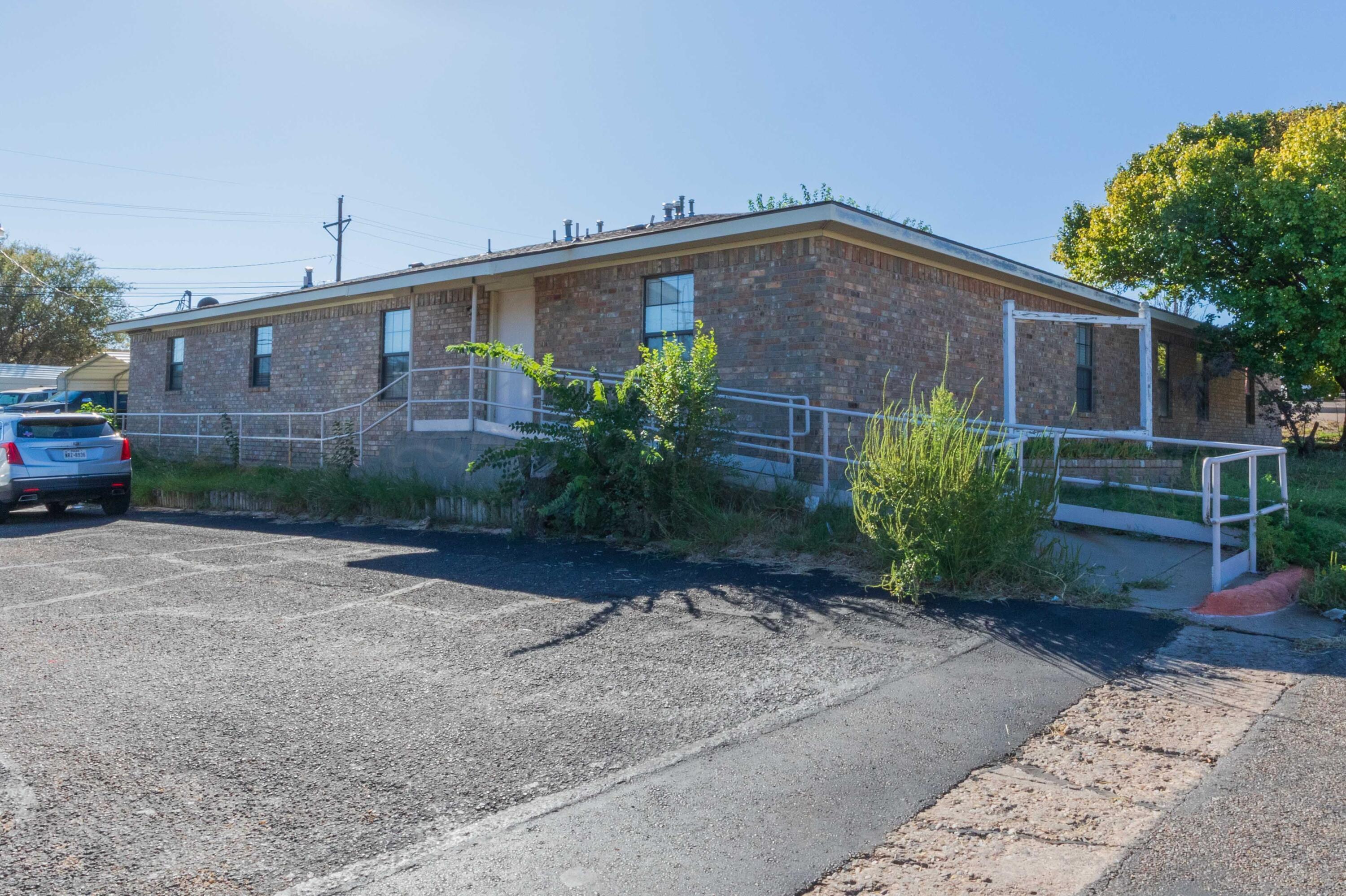100 N Bryan Street Property Photo 1