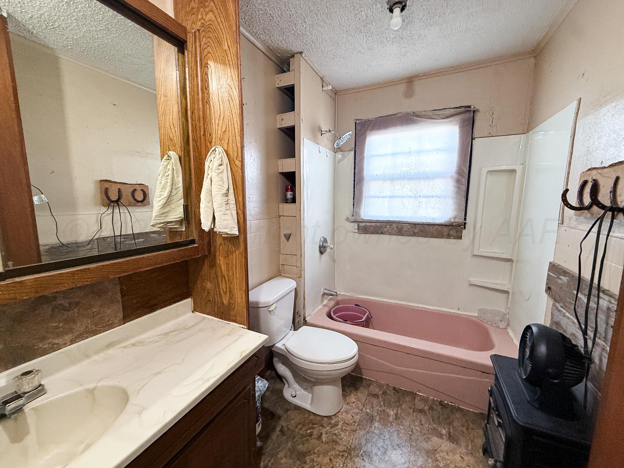 628 E Foster Avenue Property Photo 13