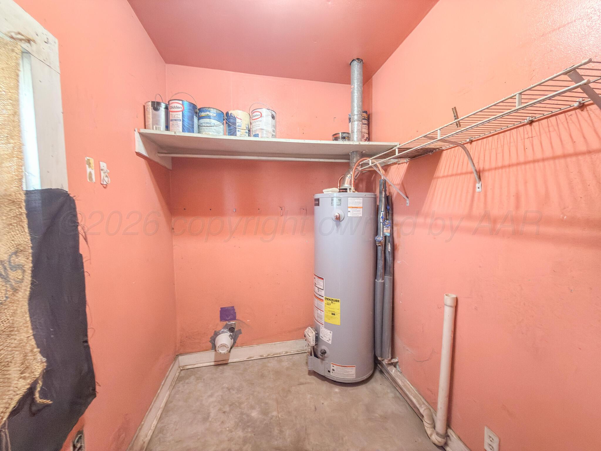 628 E Foster Avenue Property Photo 16
