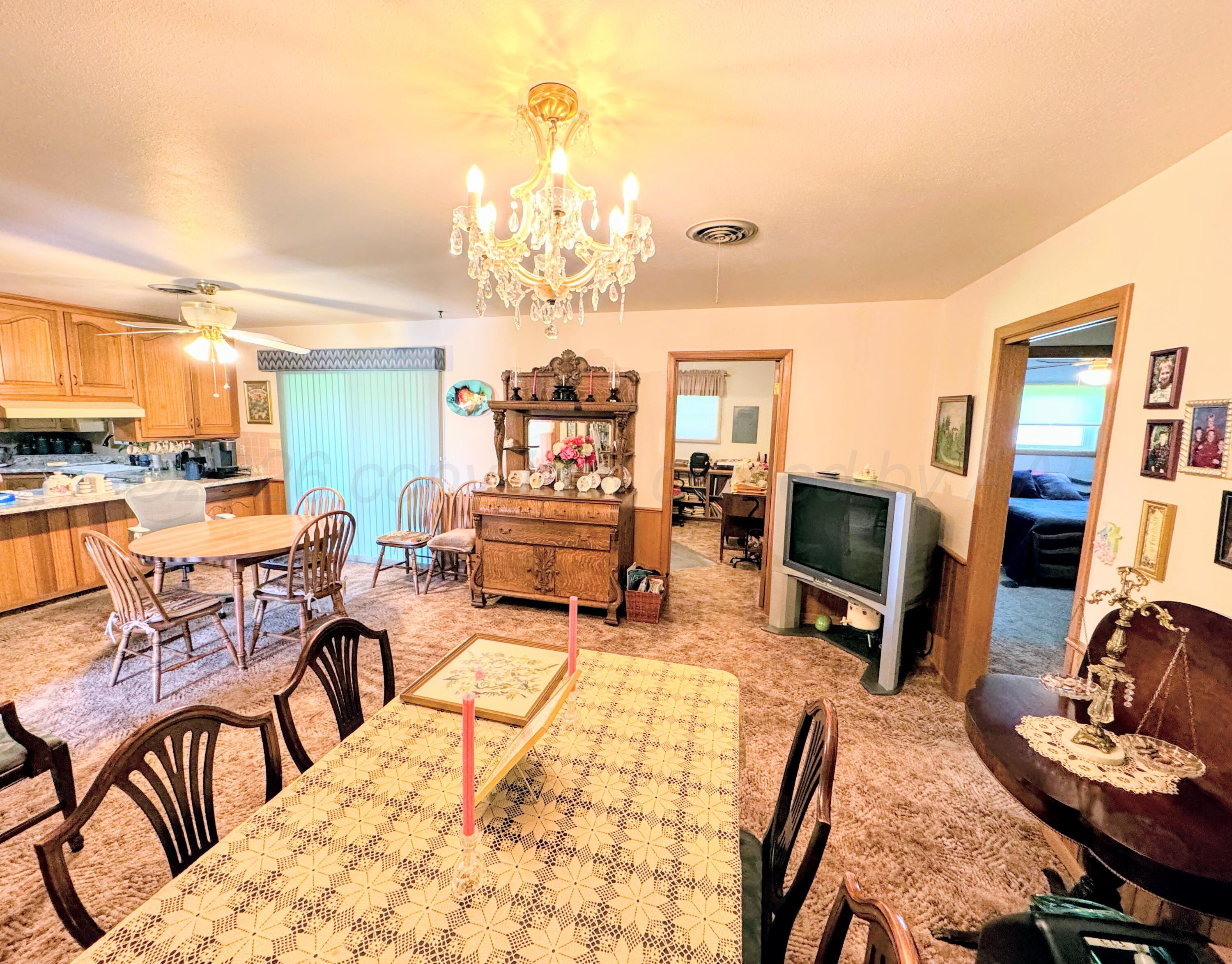 420 S Roland Street Property Photo 4