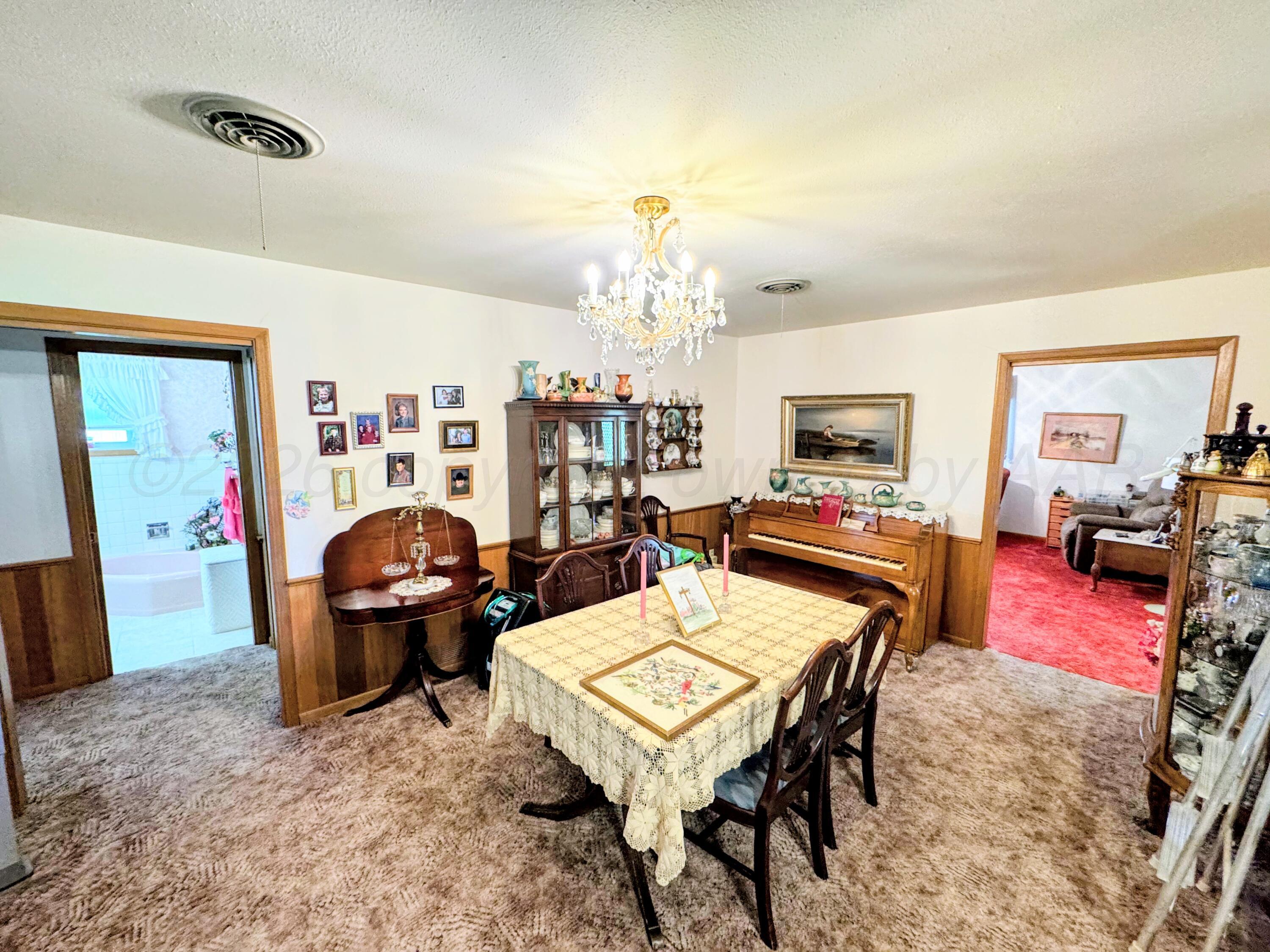 420 S Roland Street Property Photo 5