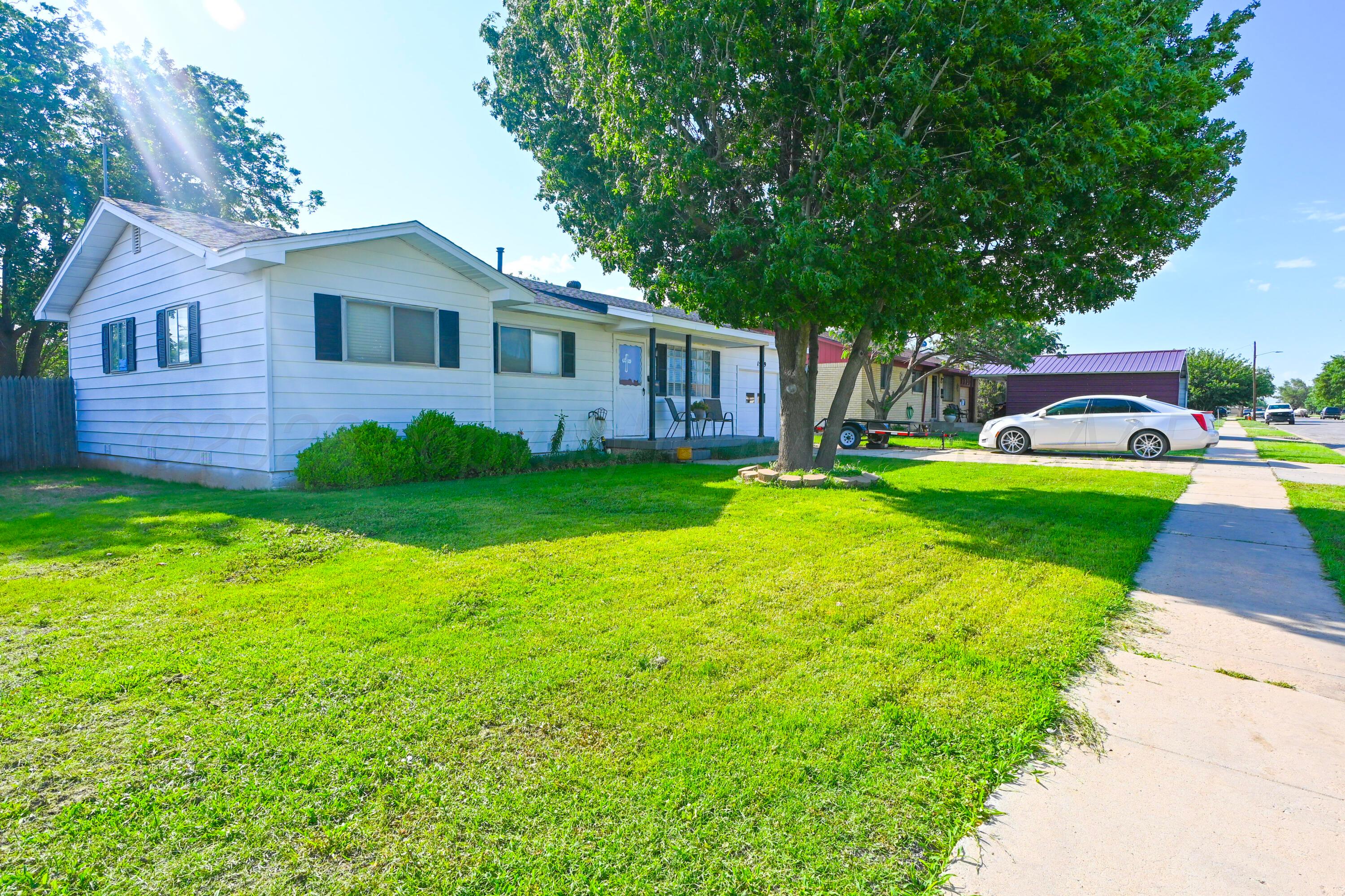 1519 N Faulkner Street Property Photo 3
