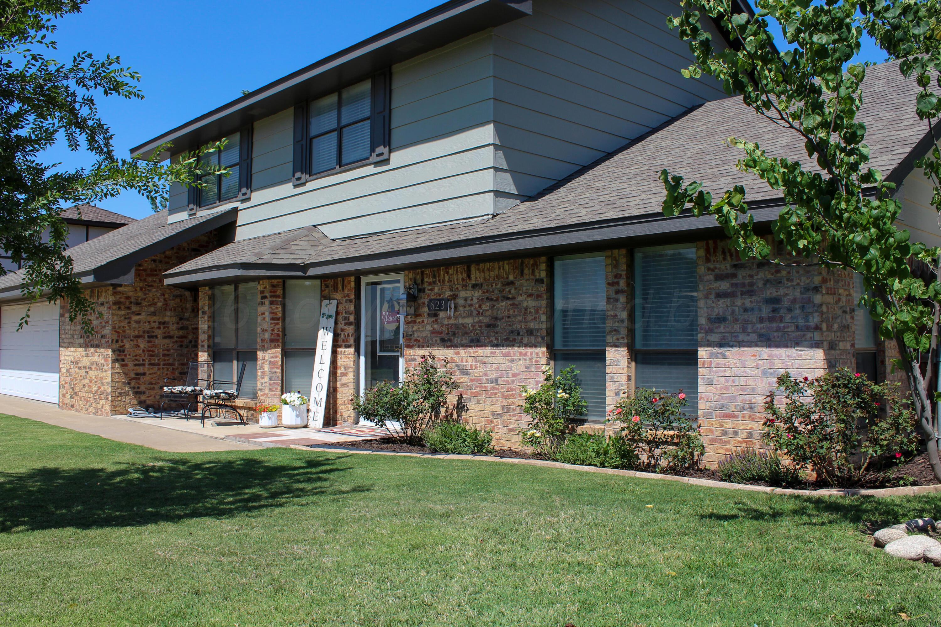 623 Skyline Drive Property Photo 2