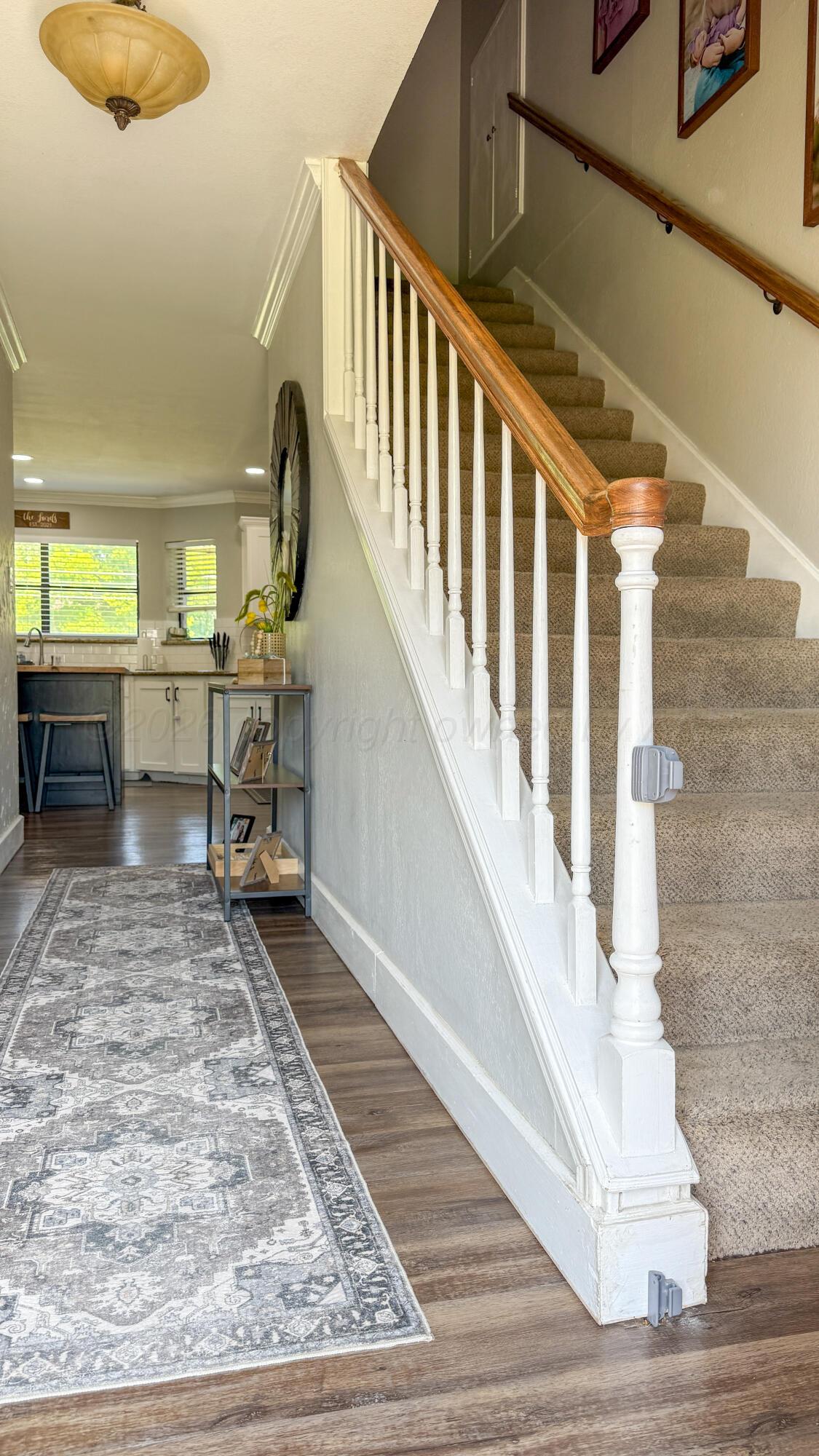623 Skyline Drive Property Photo 4