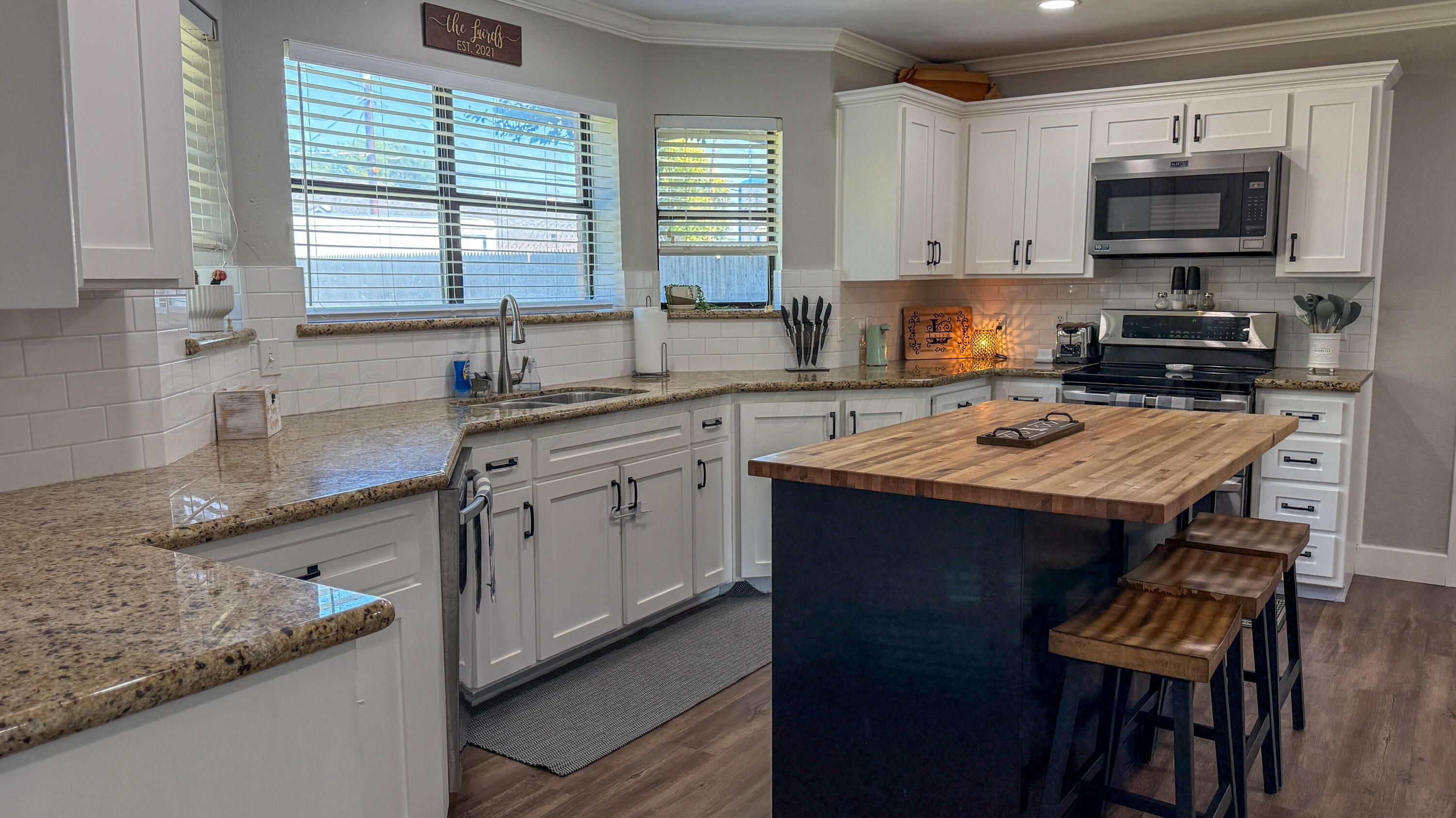 623 Skyline Drive Property Photo 5