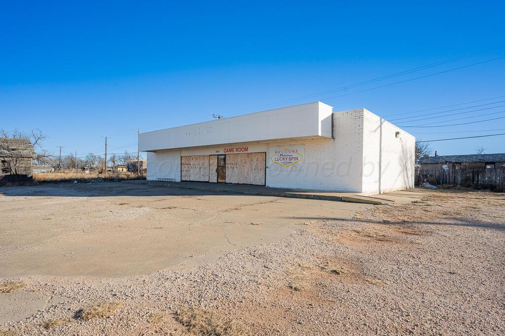 600 E Frederic Avenue Property Photo 2