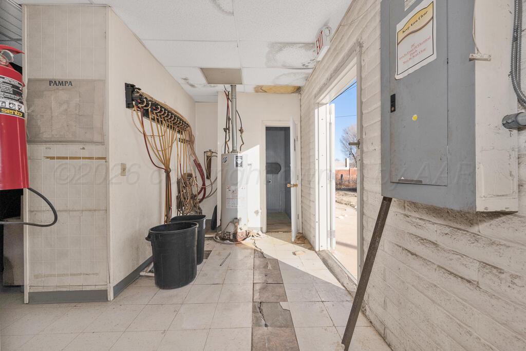 600 E Frederic Avenue Property Photo 9