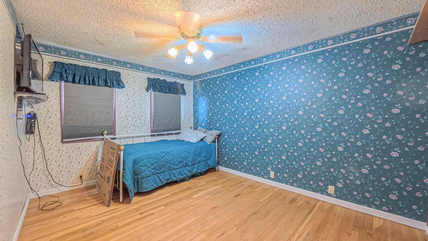 1605 S Bonham Street Property Photo 13